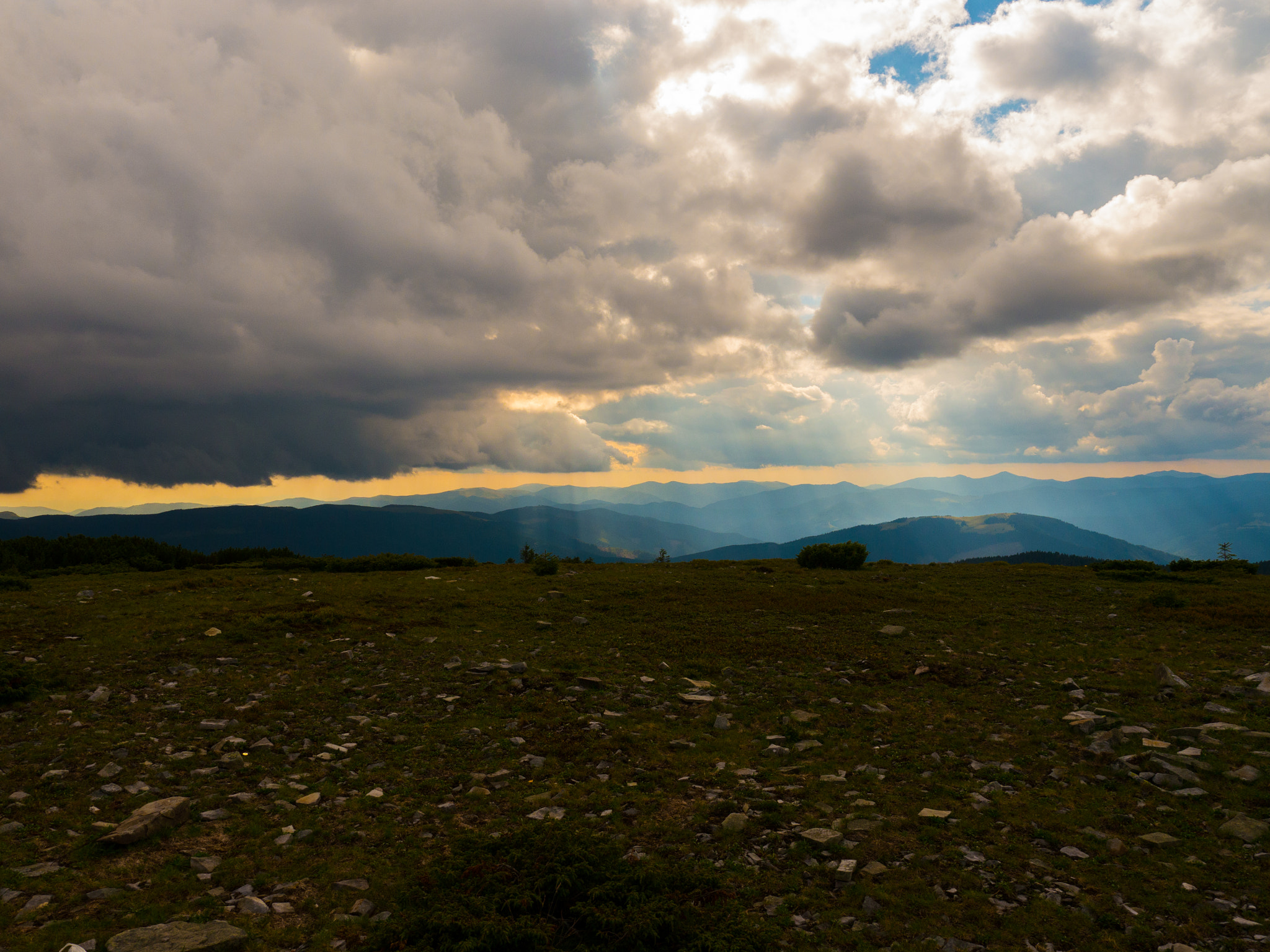 Panasonic Lumix DMC-G5 sample photo. Горганы photography