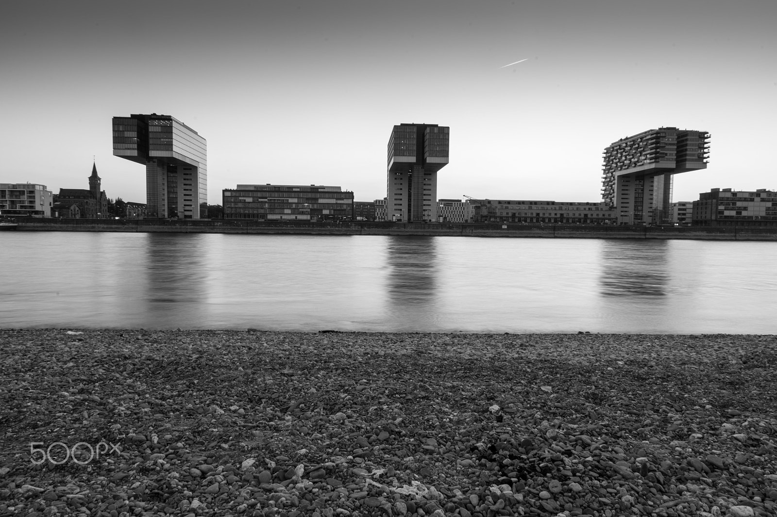 Tamron 18-270mm F3.5-6.3 Di II PZD sample photo. Crane houses ii photography