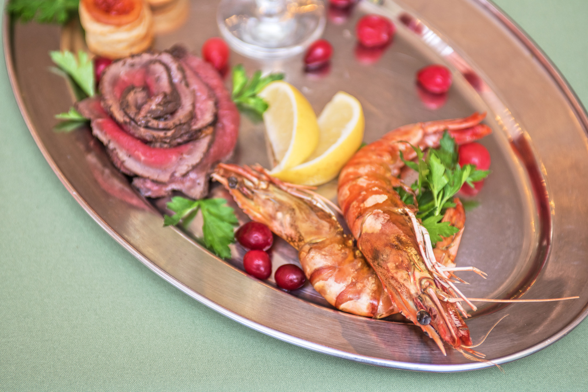 Nikon AF-S Nikkor 28-70mm F2.8 ED-IF sample photo. Grilled shrimps and beef meat photography