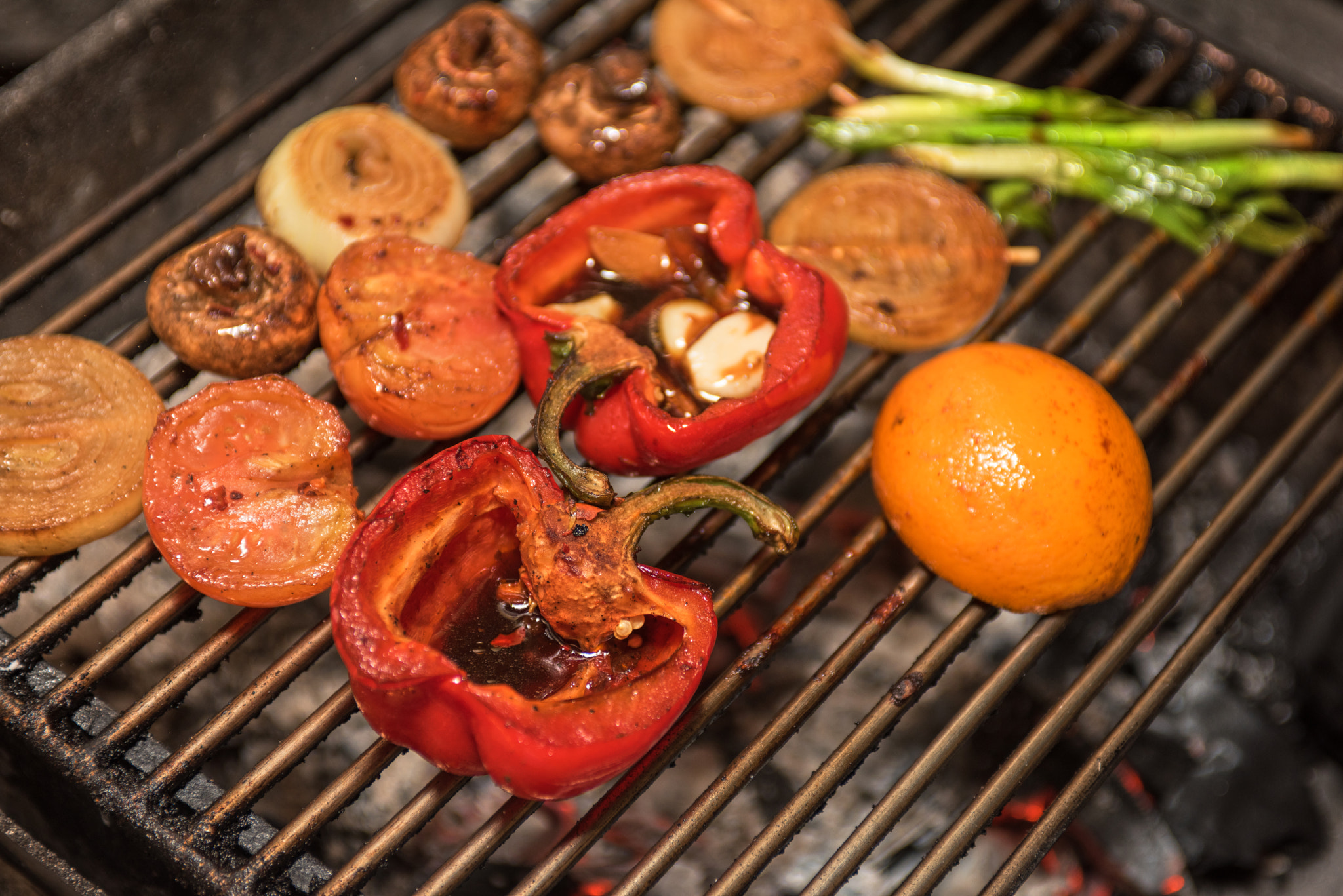 Nikon AF-S Nikkor 28-70mm F2.8 ED-IF sample photo. Different vegetables on the grill photography
