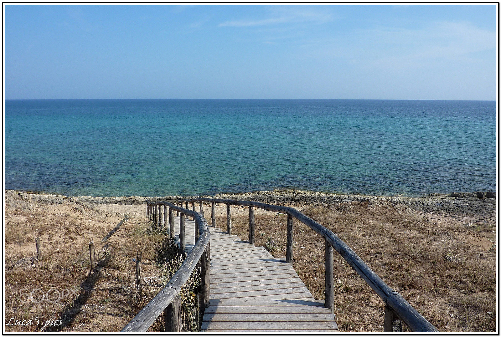 Panasonic Lumix DMC-ZS1 (Lumix DMC-TZ6) sample photo. Walking to the sea (sardinia) photography