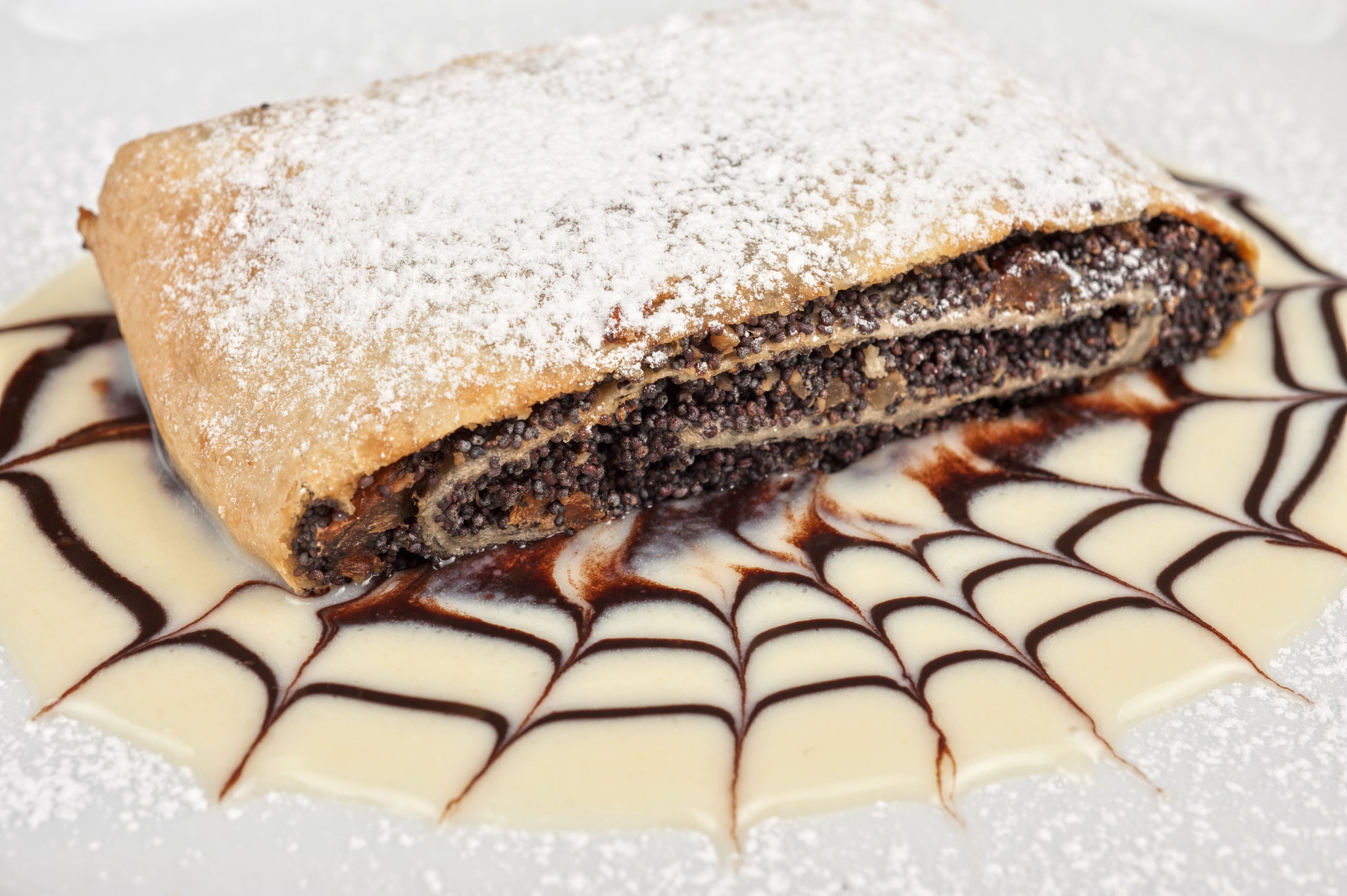 Nikon D700 + Nikon AF Micro-Nikkor 60mm F2.8D sample photo. Pancakes with poppy seeds photography