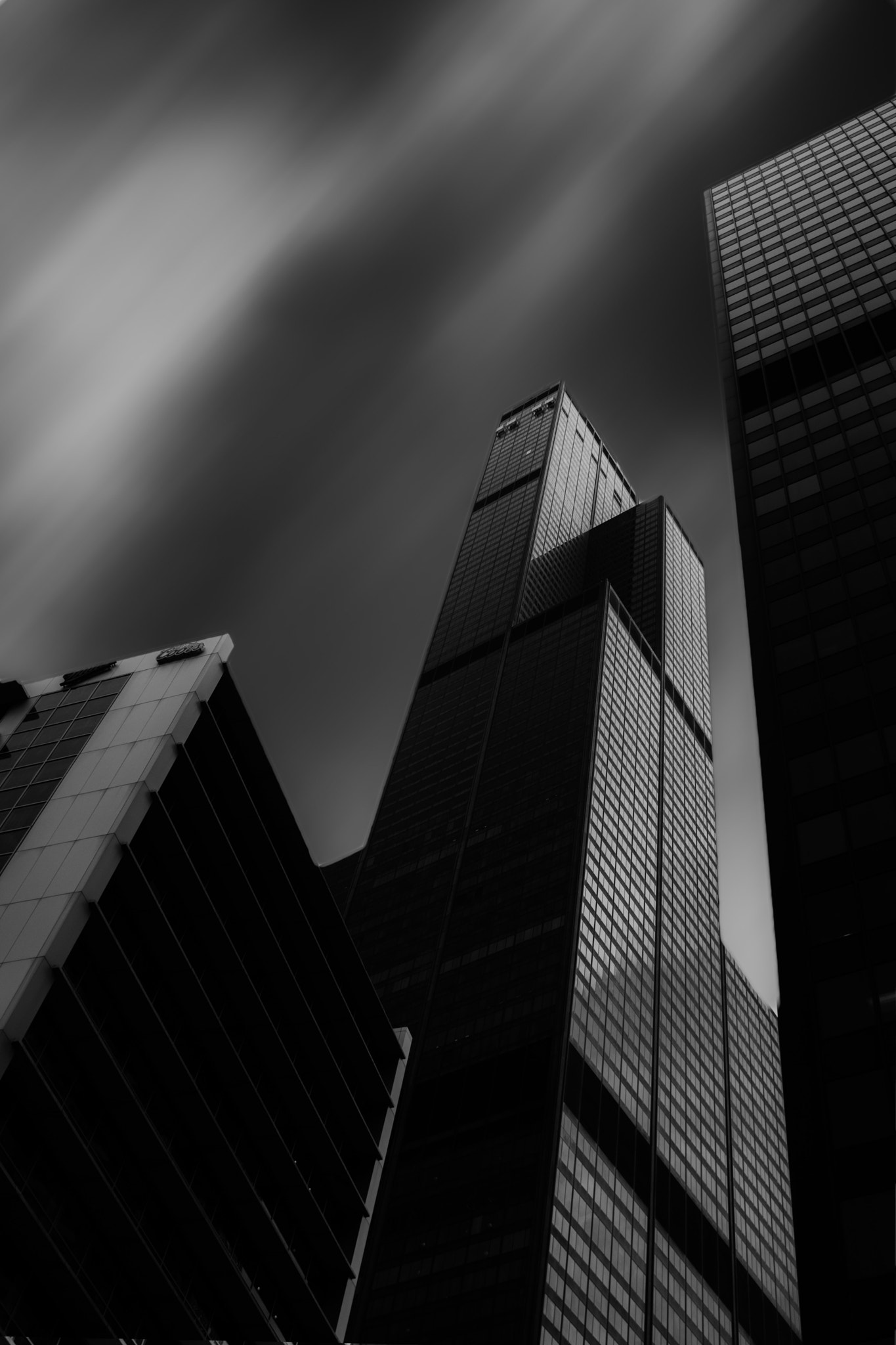 Nikon AF-S Nikkor 24-120mm F4G ED VR sample photo. Sears tower photography