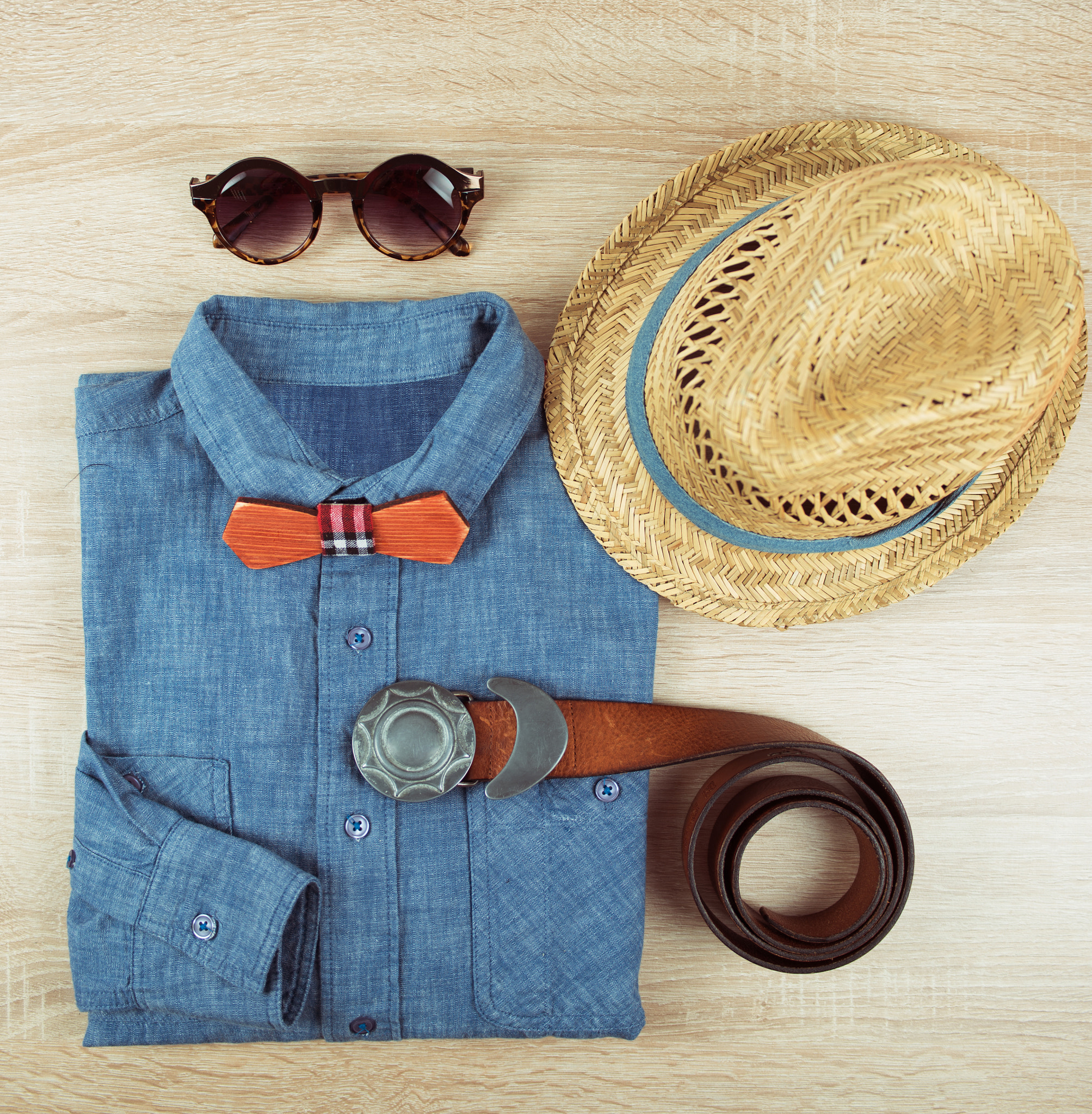 Nikon AF-S Nikkor 28-70mm F2.8 ED-IF sample photo. Summer male clothing photography
