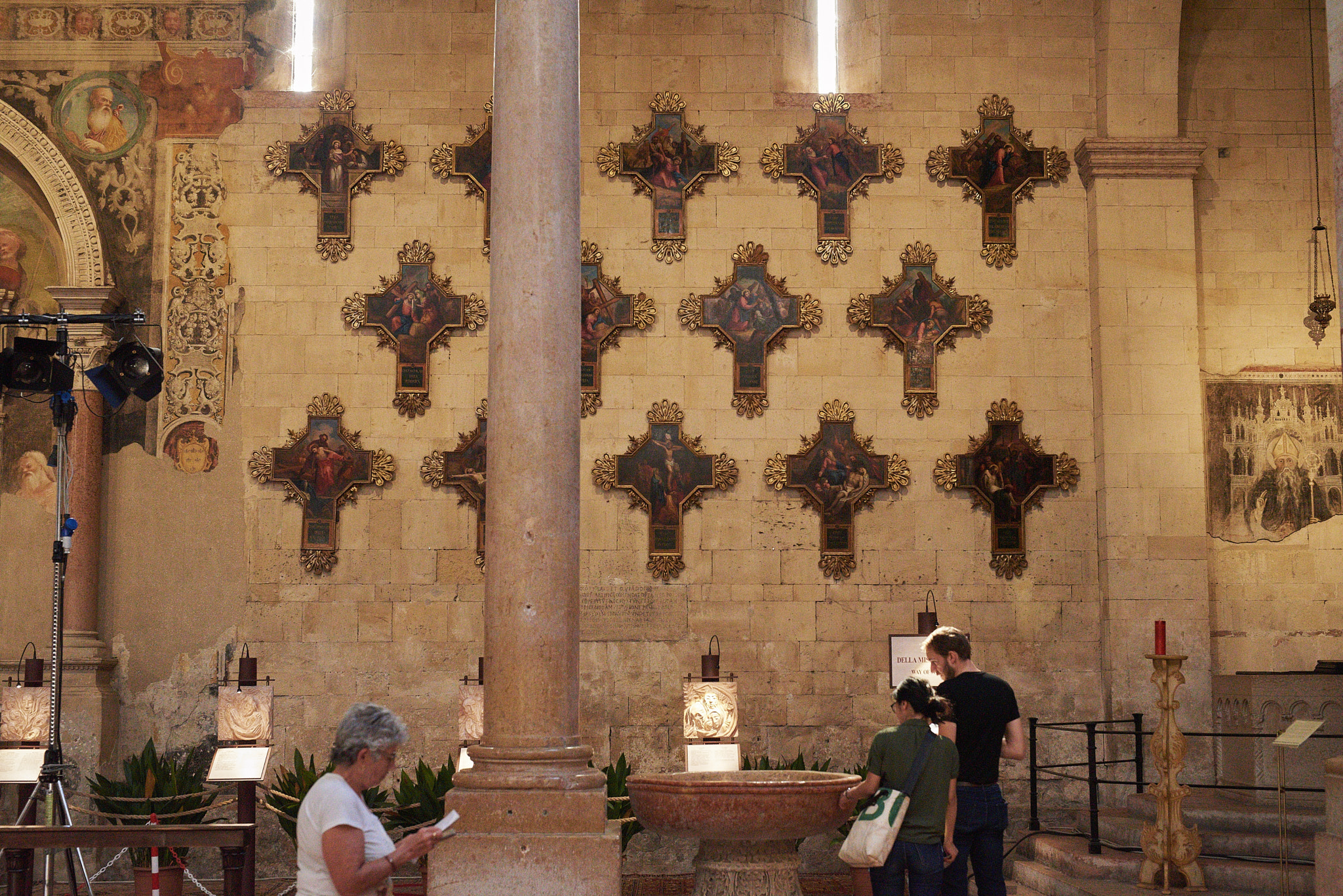 Sigma 50mm F1.4 DG HSM Art sample photo. Basilica di san zeno - verona photography