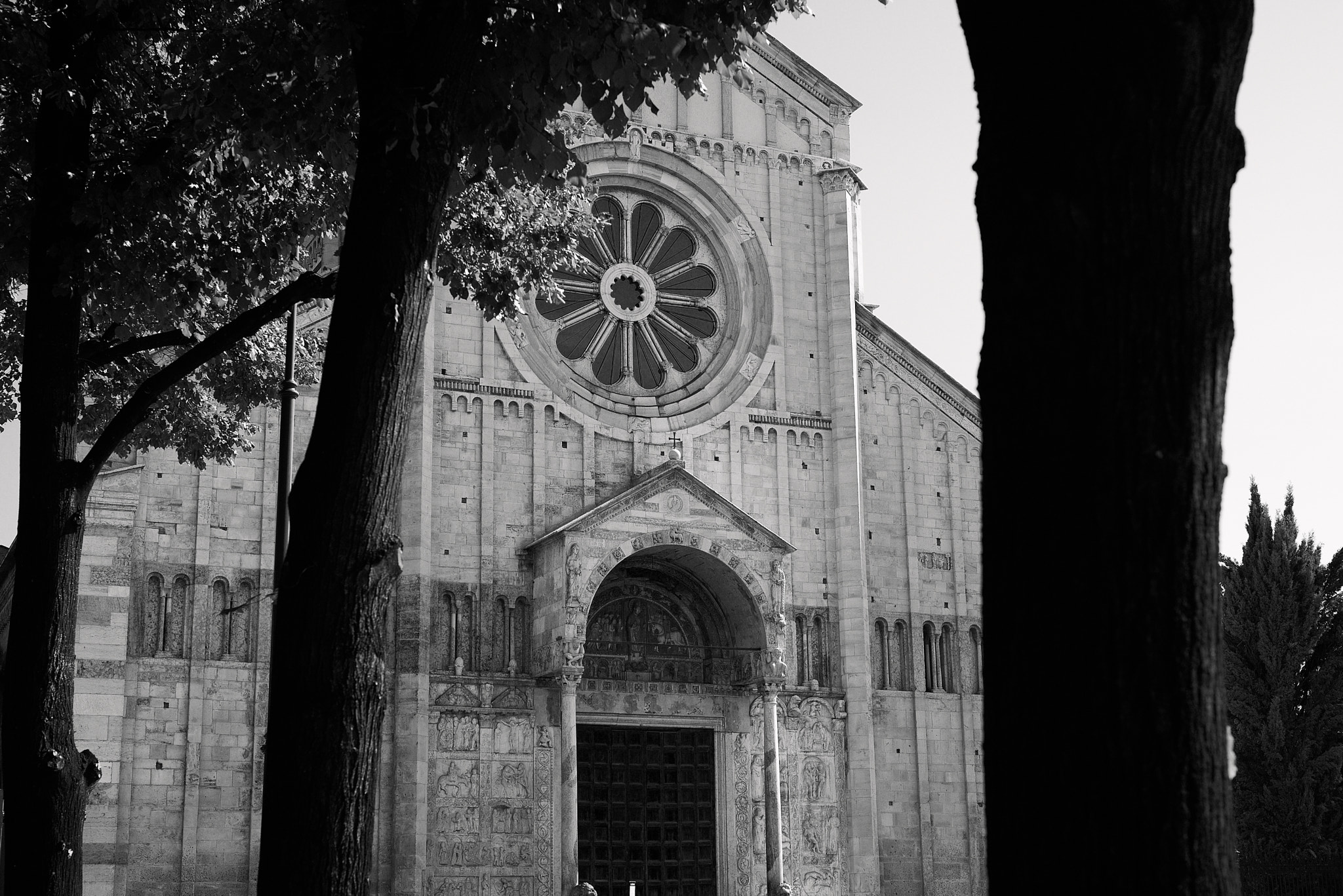 Nikon D750 sample photo. Basilica di san zeno - verona photography