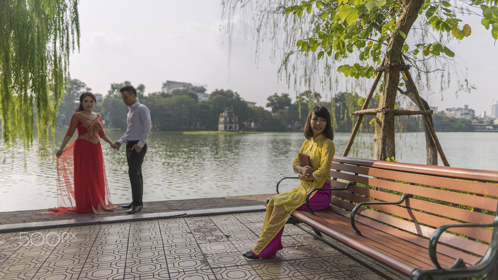 Sigma 24mm F1.4 DG HSM Art sample photo. Hoan kiem lake photography