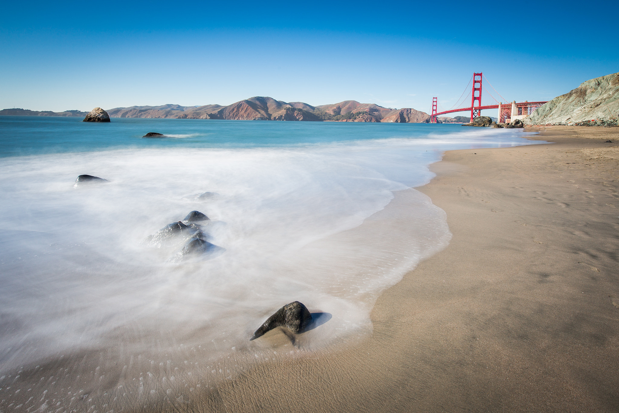 Canon EF 16-35mm F4L IS USM sample photo. Marshall's beach photography
