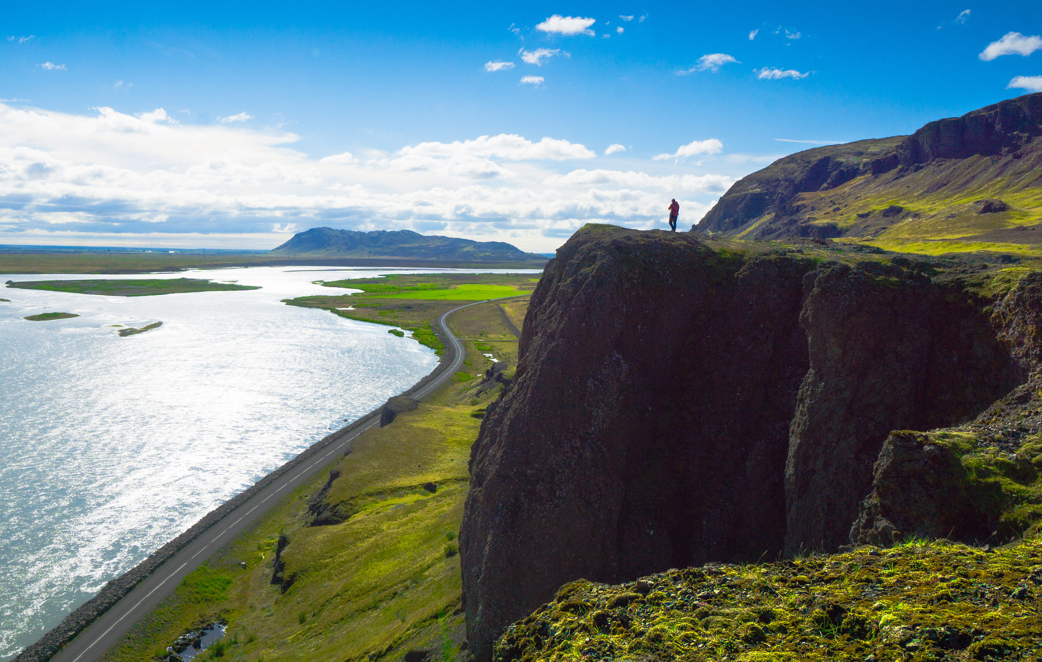 Sony a5100 + Sony E 10-18mm F4 OSS sample photo. Þjórsárdalur photography