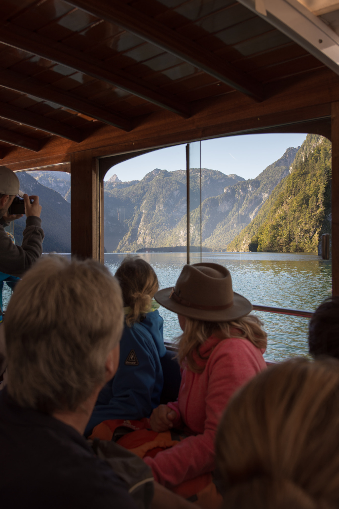 Nikon AF-S Nikkor 14-24mm F2.8G ED sample photo. Boat trip at königssee. photography