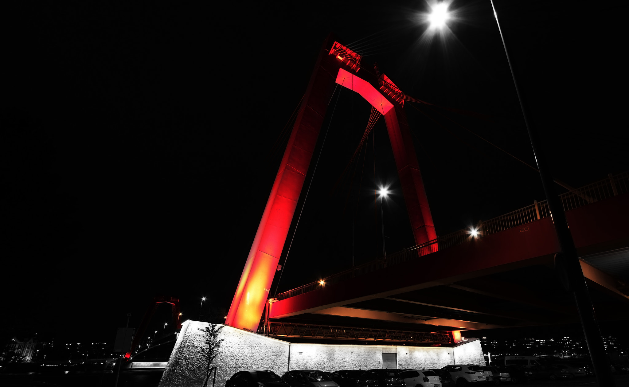 Canon EF-S 10-22mm F3.5-4.5 USM sample photo. Willems-bridge rotterdam photography