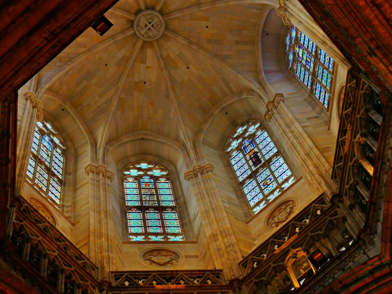 Panasonic Lumix G X Vario 35-100mm F2.8 OIS sample photo. La seu catheral photography