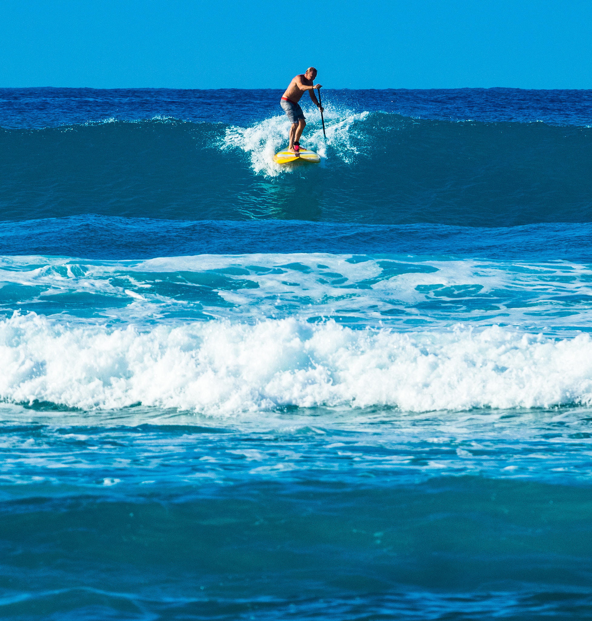 Canon EF 100-400mm F4.5-5.6L IS USM sample photo. Surfing in cayman photography
