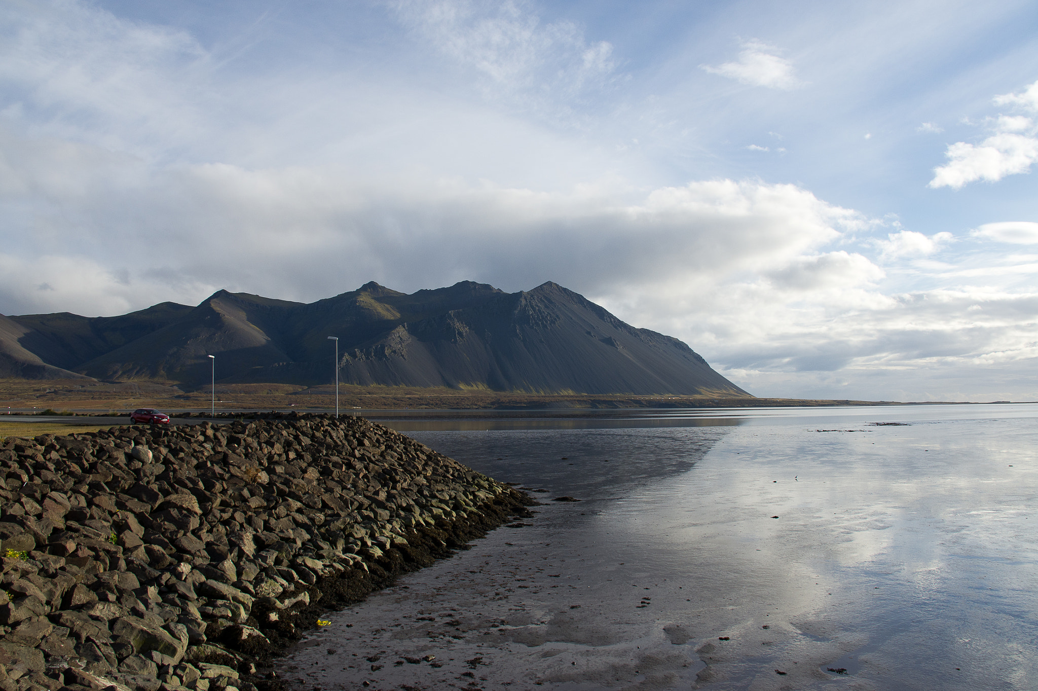 Sony E 18-200mm F3.5-6.3 OSS sample photo. Streets of iceland photography
