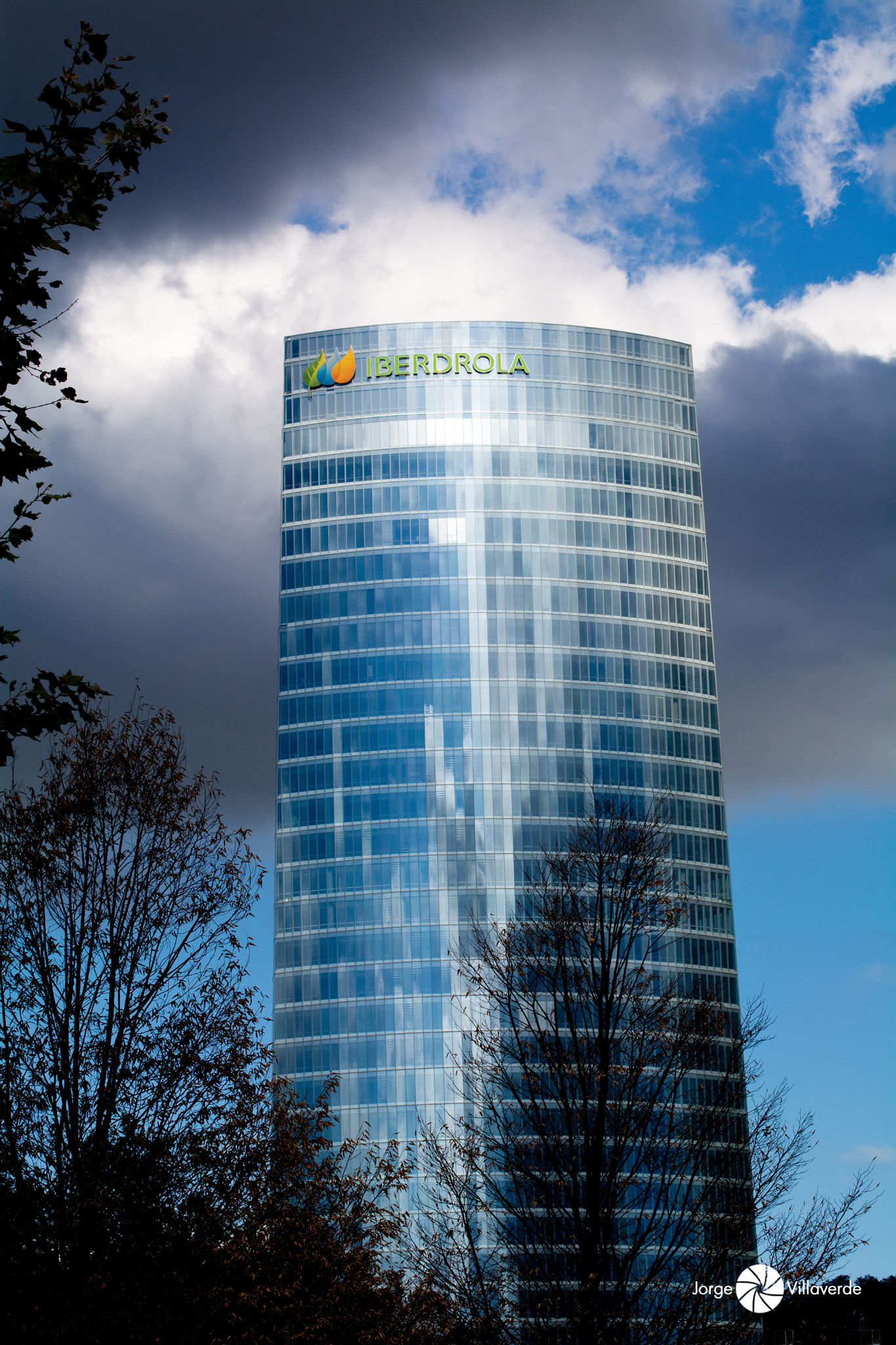 AF-S Nikkor 300mm f/2.8D IF-ED II sample photo. Torre iberdrola photography