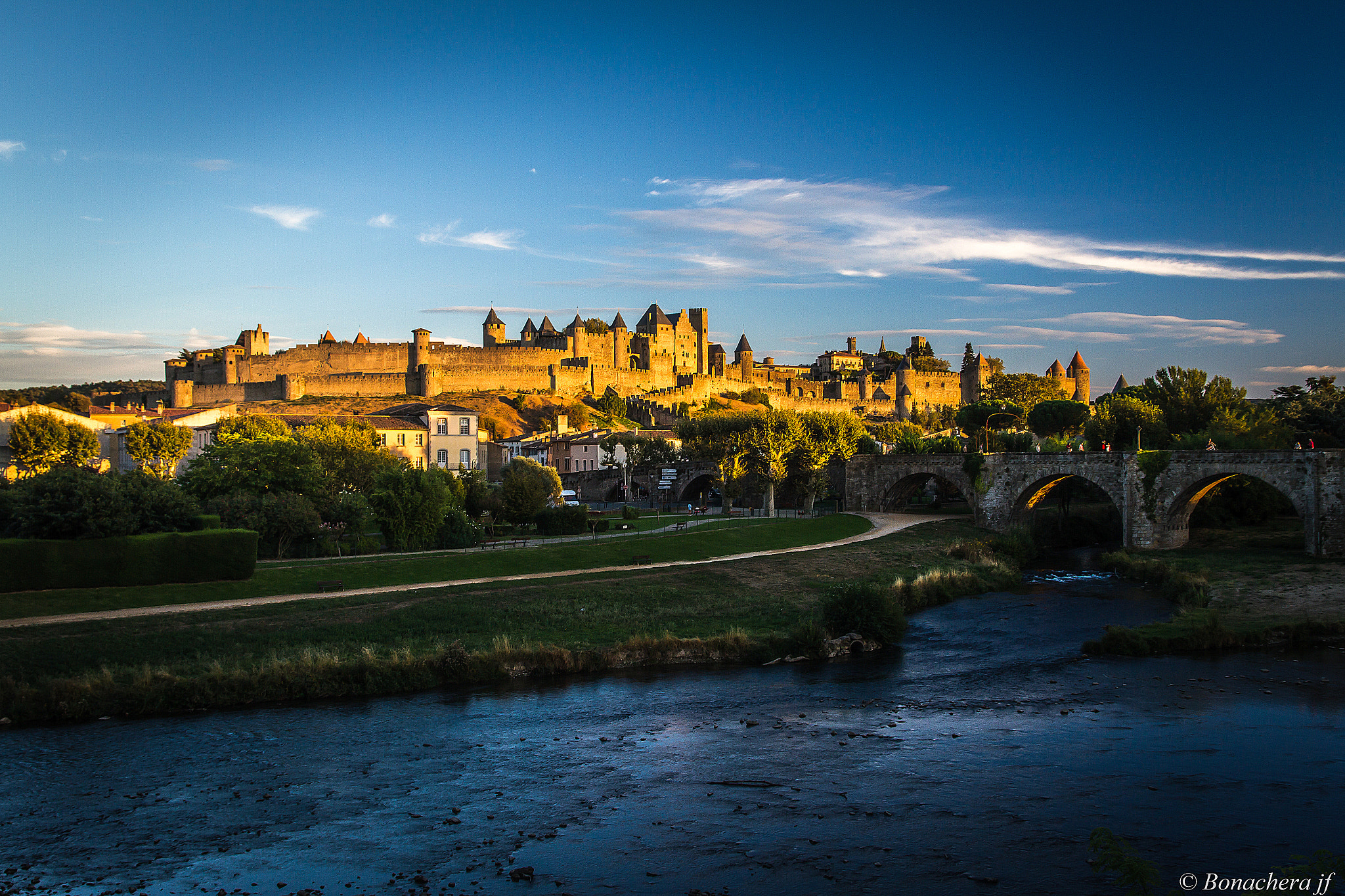 Sigma 17-70mm F2.8-4 DC Macro OS HSM sample photo. La cité de carcassonne, au coucher de soleil... photography