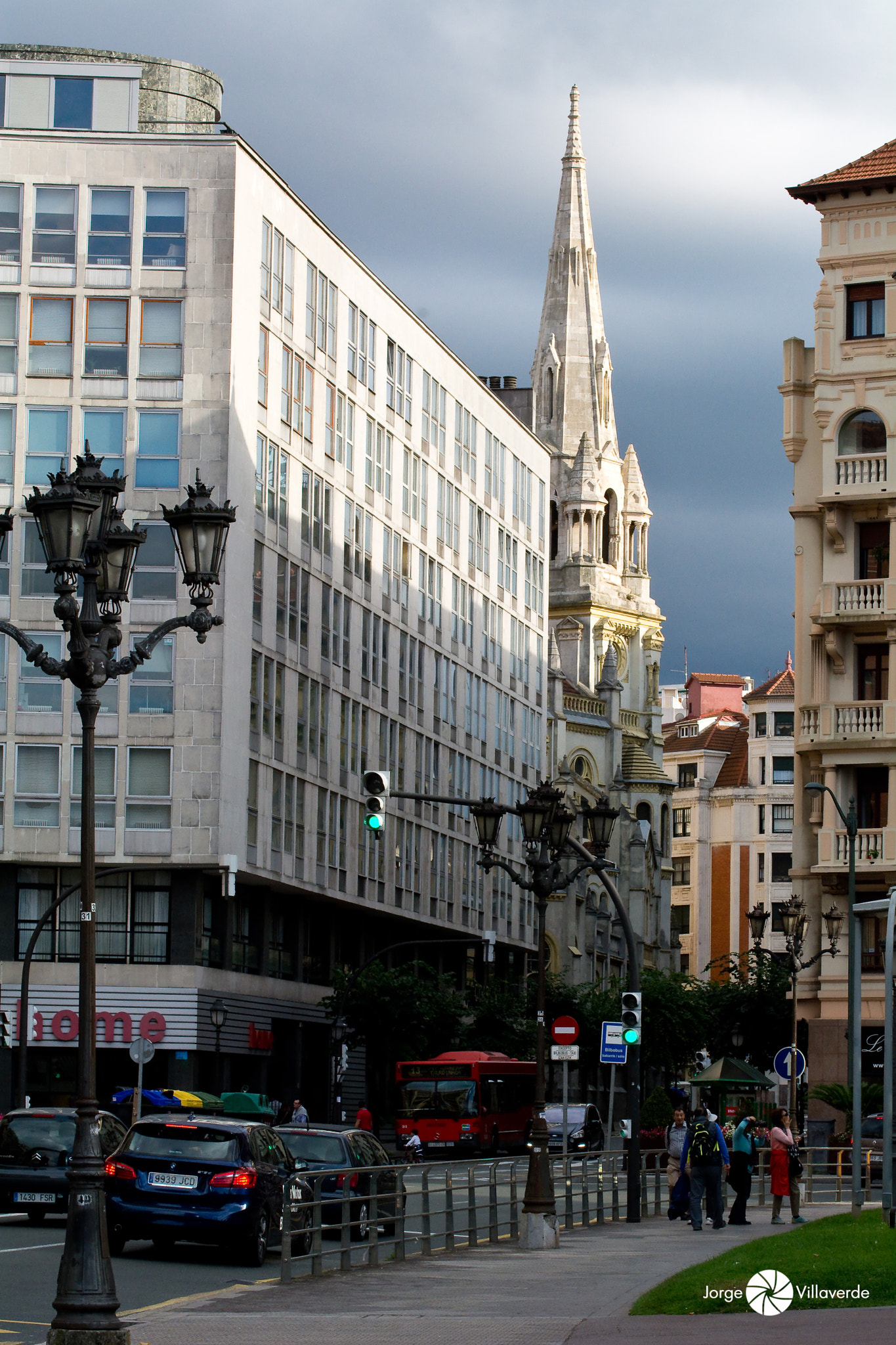 AF Zoom-Nikkor 28-100mm f/3.5-5.6G sample photo. Bilbao photography