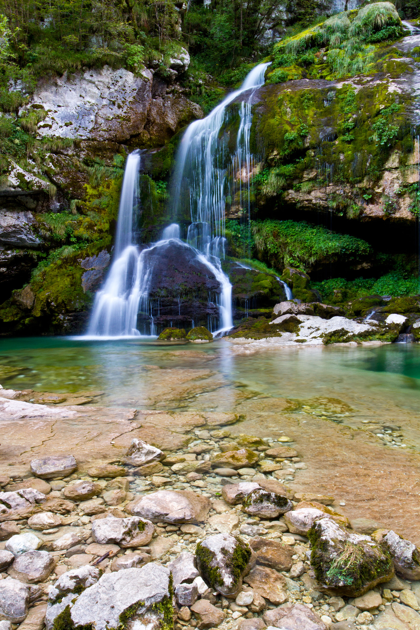 Canon EOS 7D + Canon EF 16-35mm F4L IS USM sample photo. Virje waterfall, slovenia photography