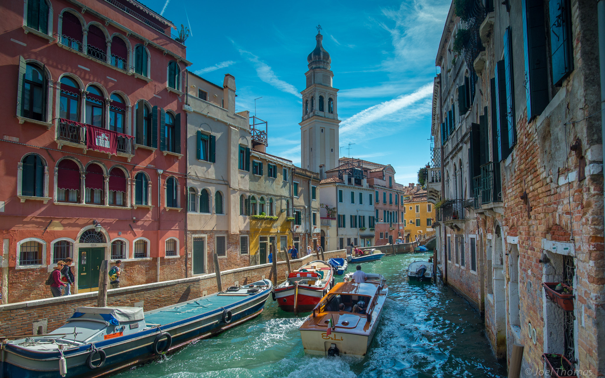 Nikon D600 + Nikon AF-S Nikkor 20mm F1.8G ED sample photo. Canals of venice photography