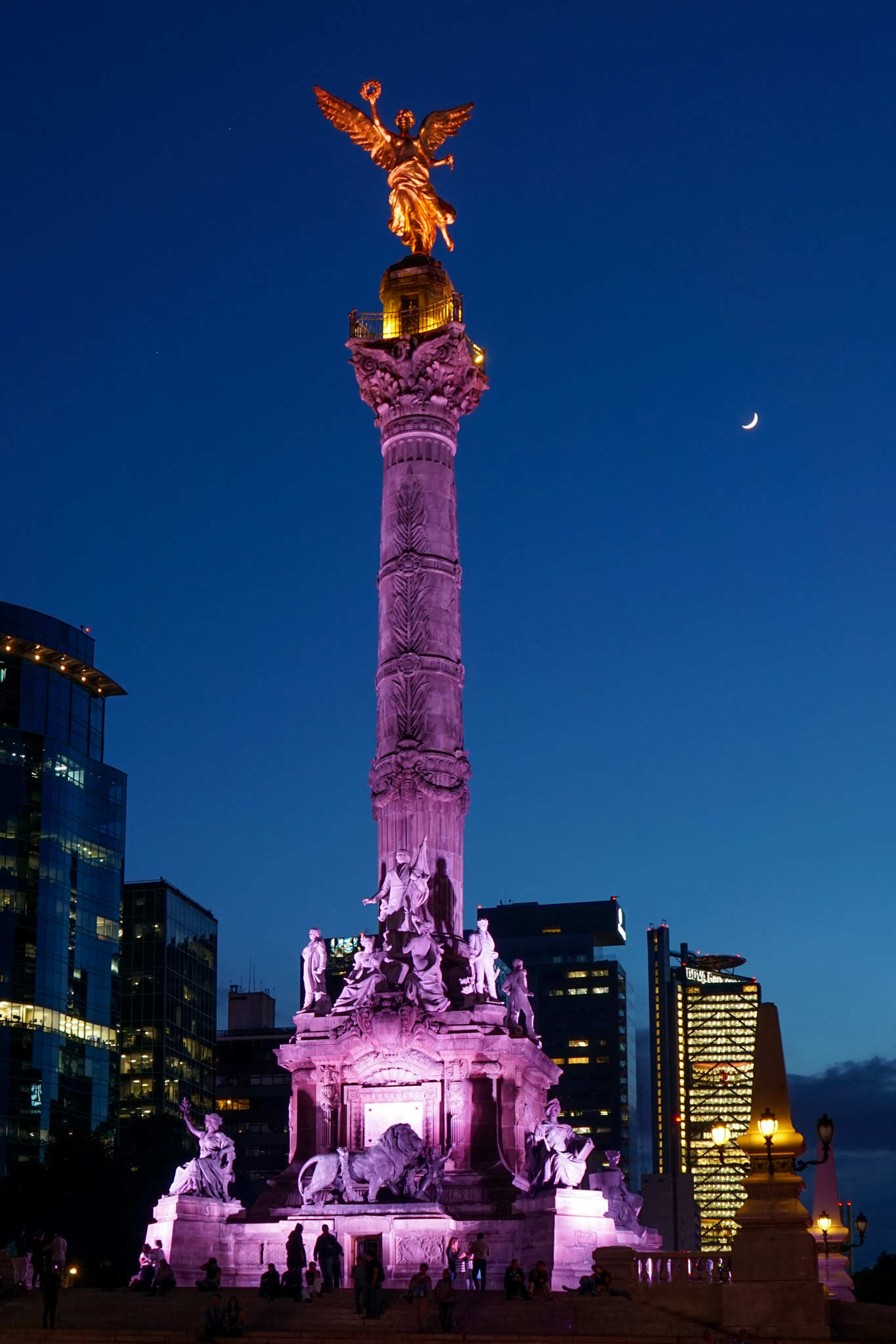 Sony a6000 + Sony FE 28-70mm F3.5-5.6 OSS sample photo. Angel de la independencia photography