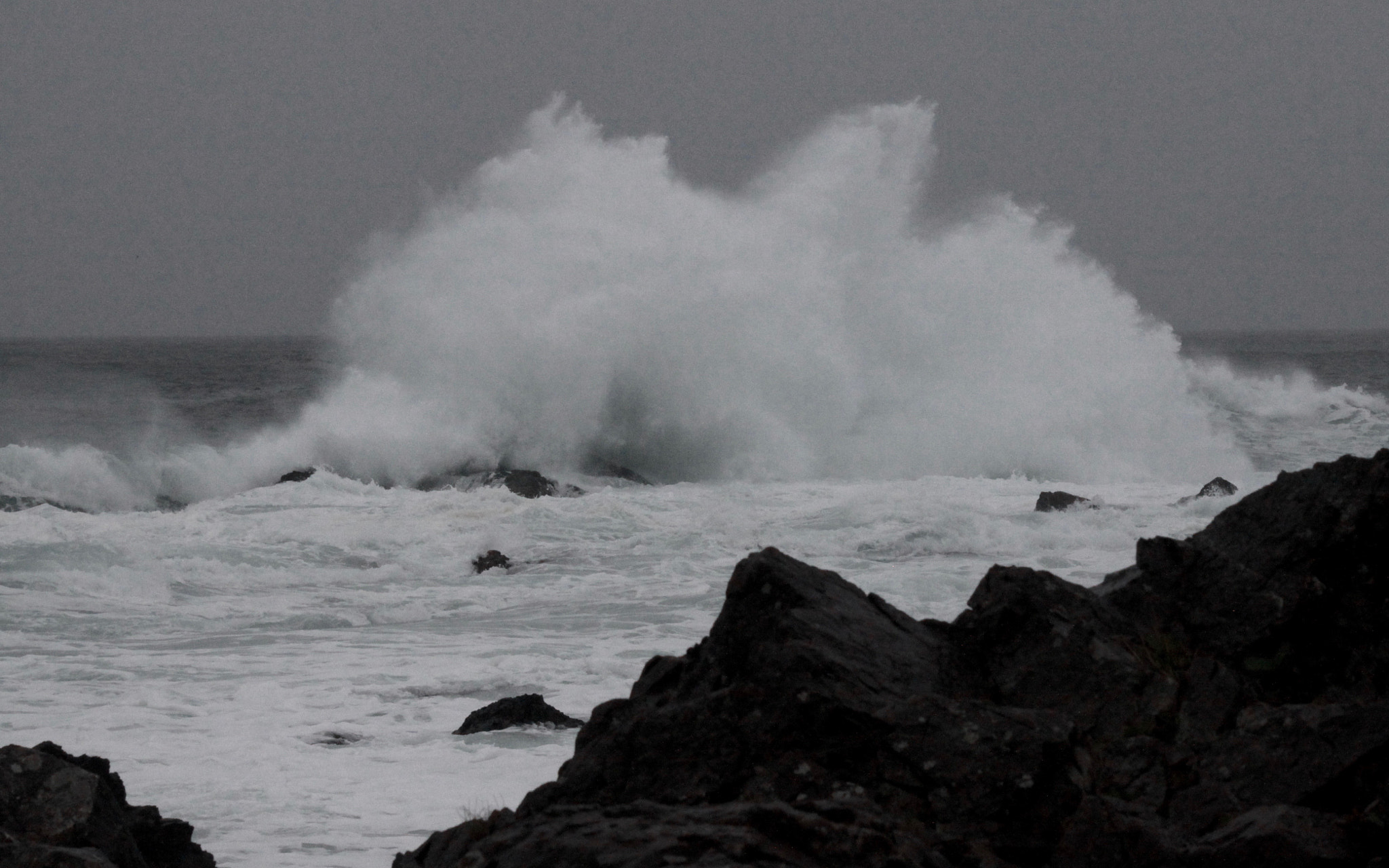 Canon EF-S 55-250mm F4-5.6 IS sample photo. Storm 2016 photography