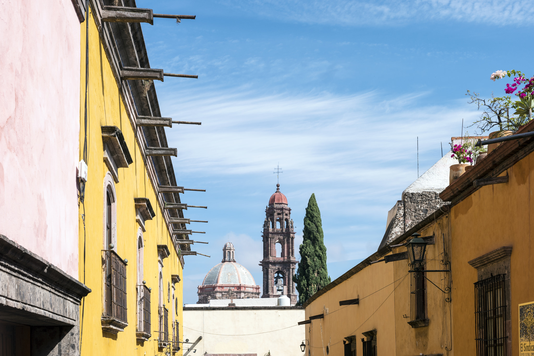 Leica APO-Summicron-M 50mm F2 ASPH sample photo. Life in san miguel de allende photography