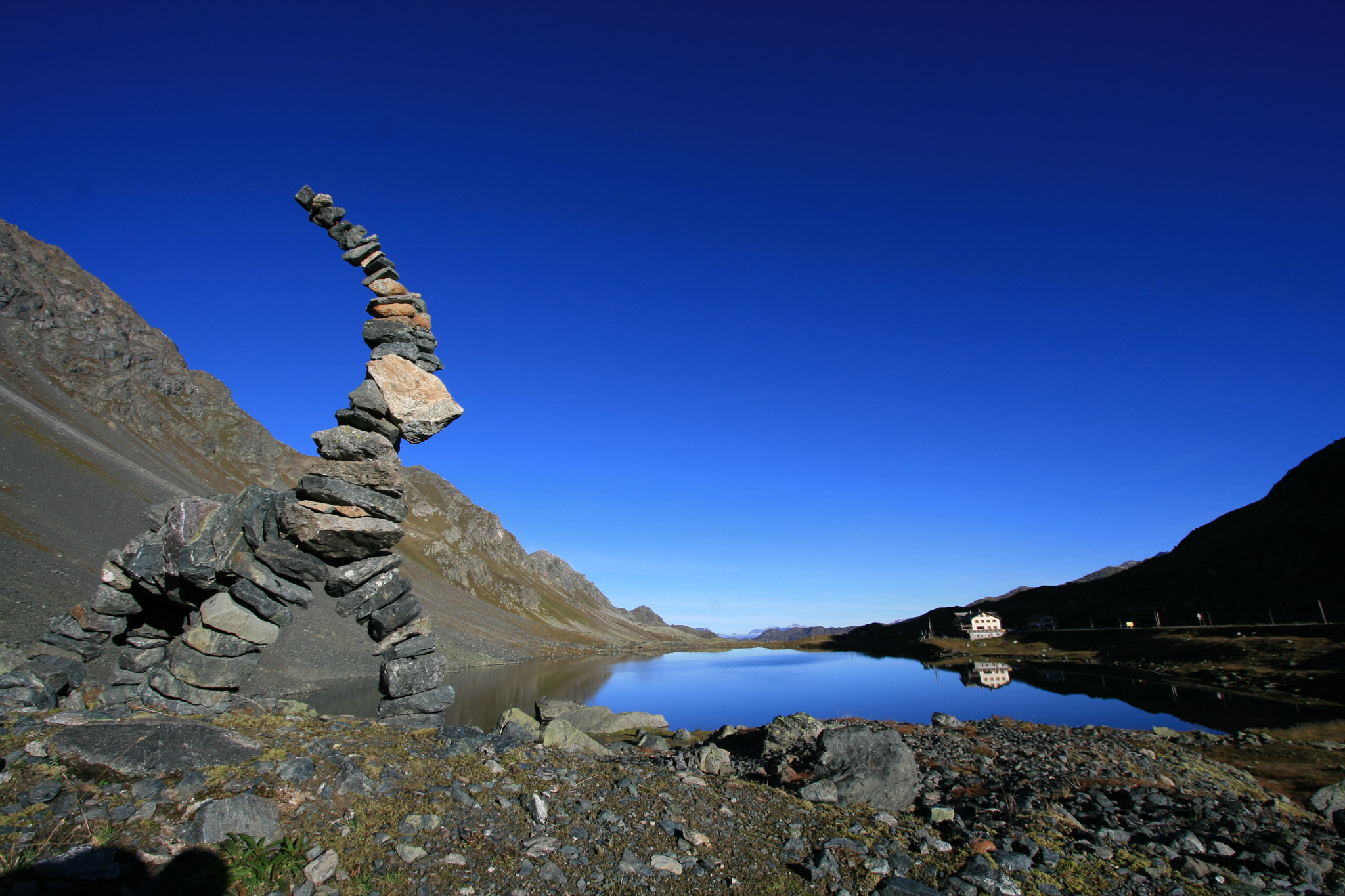 Canon EF-S 10-22mm F3.5-4.5 USM sample photo. Stone art photography