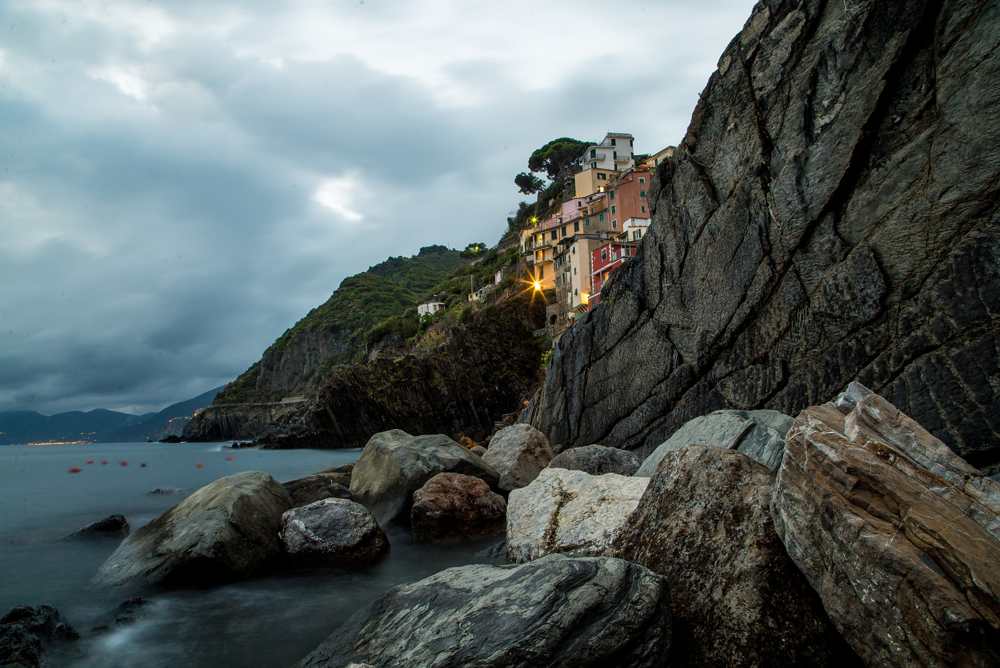 24-105mm F4 G SSM OSS sample photo. Different riomaggiore photography
