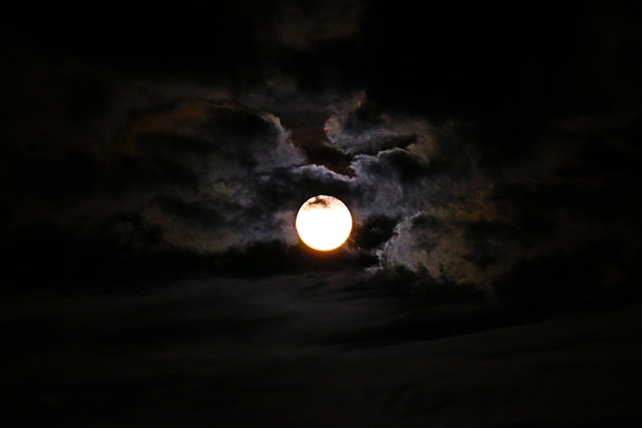 Canon EOS M3 sample photo. Full moon in the clouds 8 photography