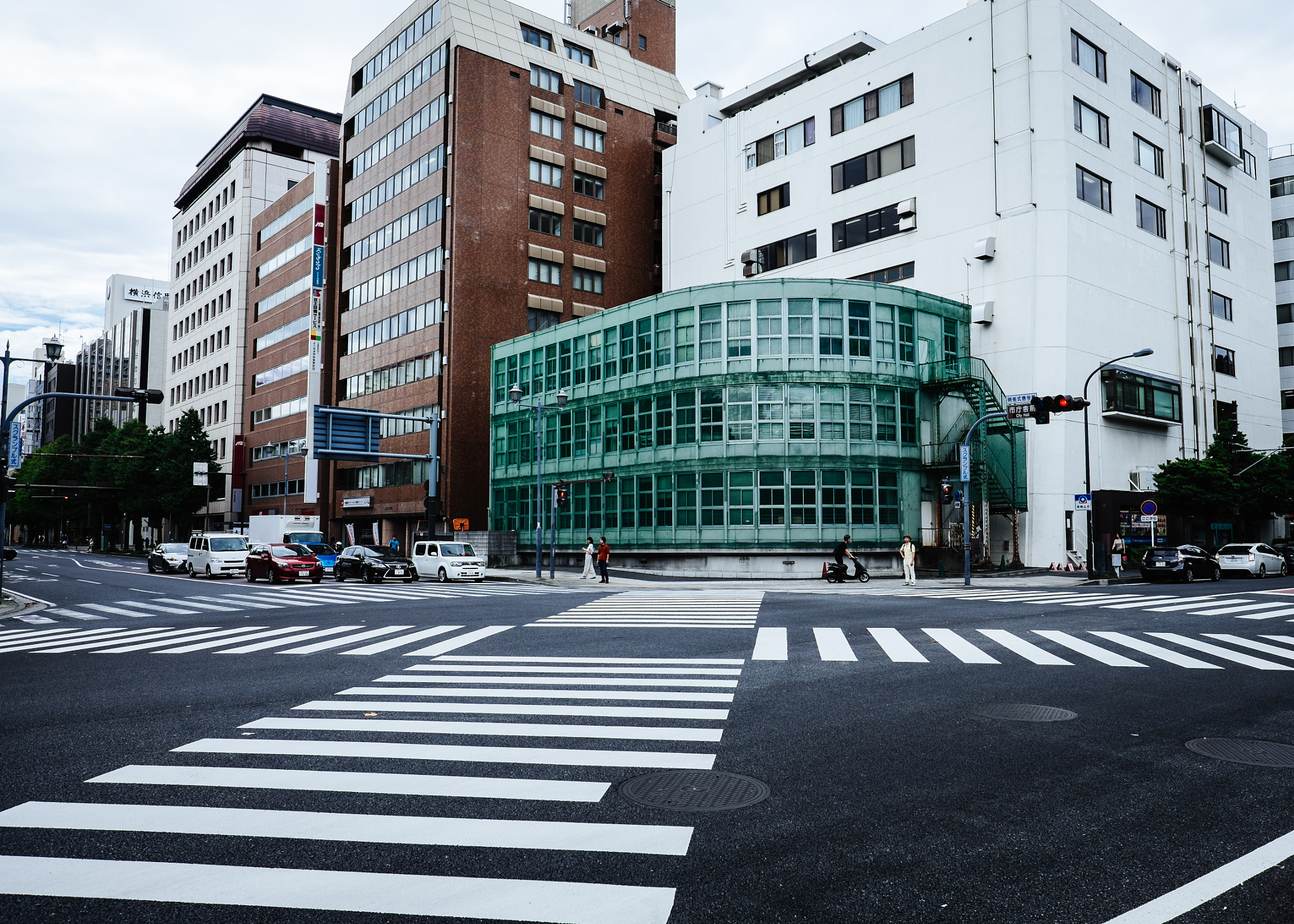 Fujifilm X-T10 + Fujifilm XF 16mm F1.4 R WR sample photo. Green retro photography