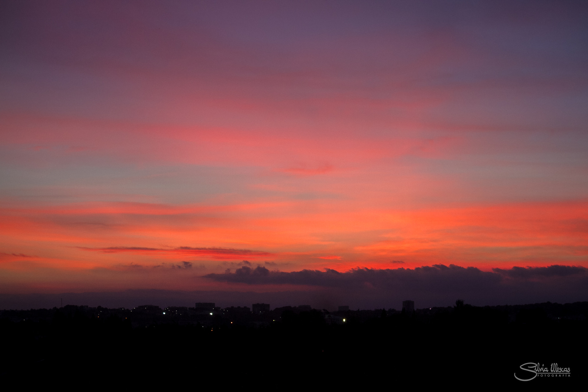 Canon EF-S 55-250mm F4-5.6 IS sample photo. Atardecer photography