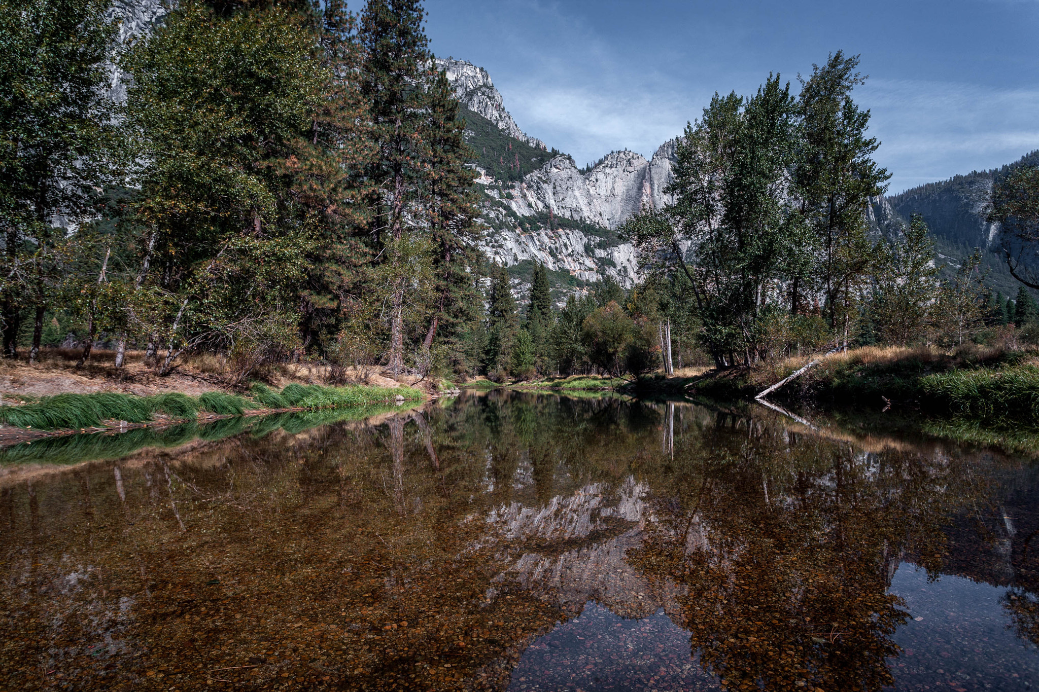 Canon EOS-1Ds Mark II sample photo. Merced river photography
