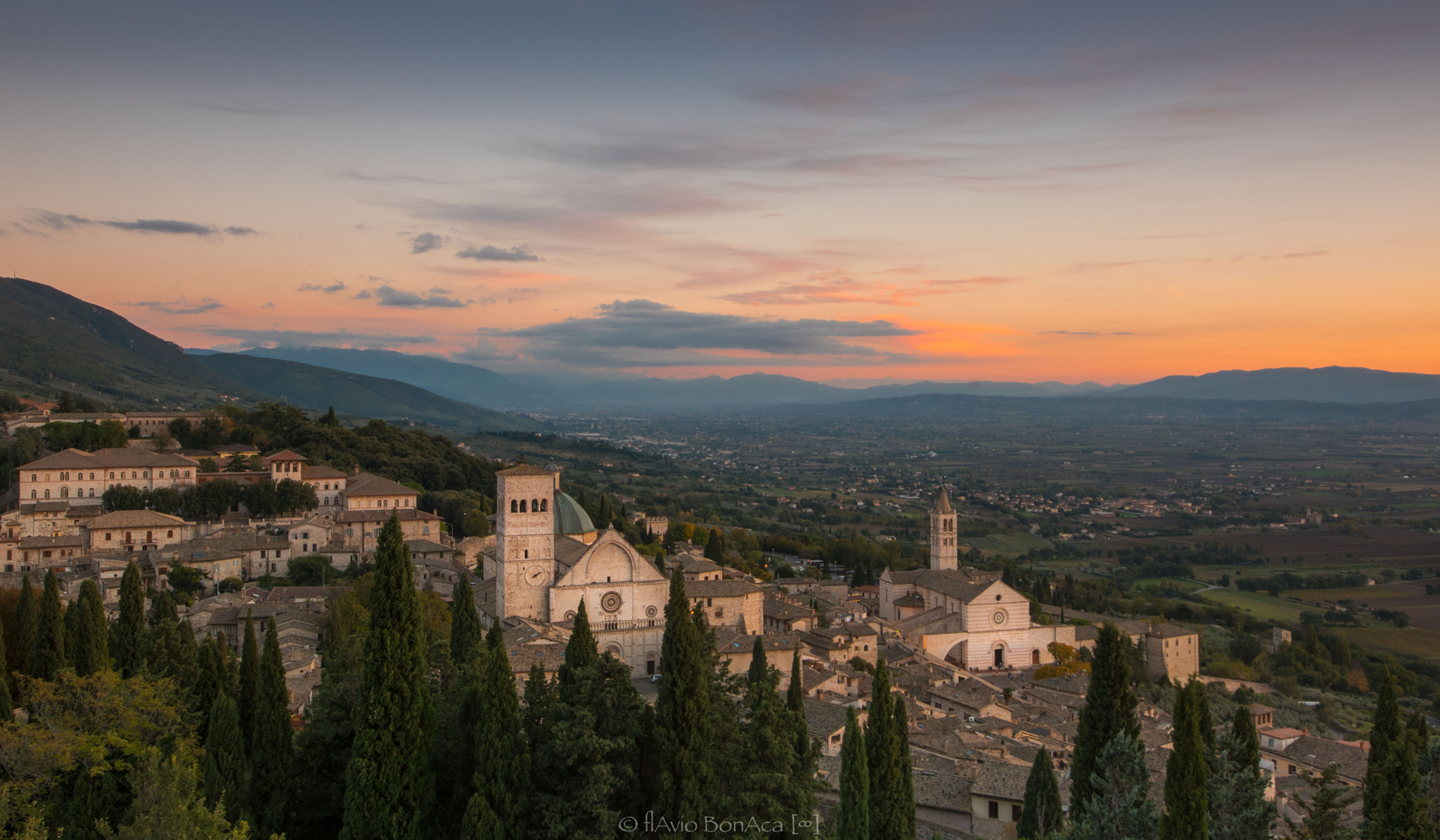 Sigma 12-24mm F4.5-5.6 II DG HSM sample photo. Franciscan order day umbria photography