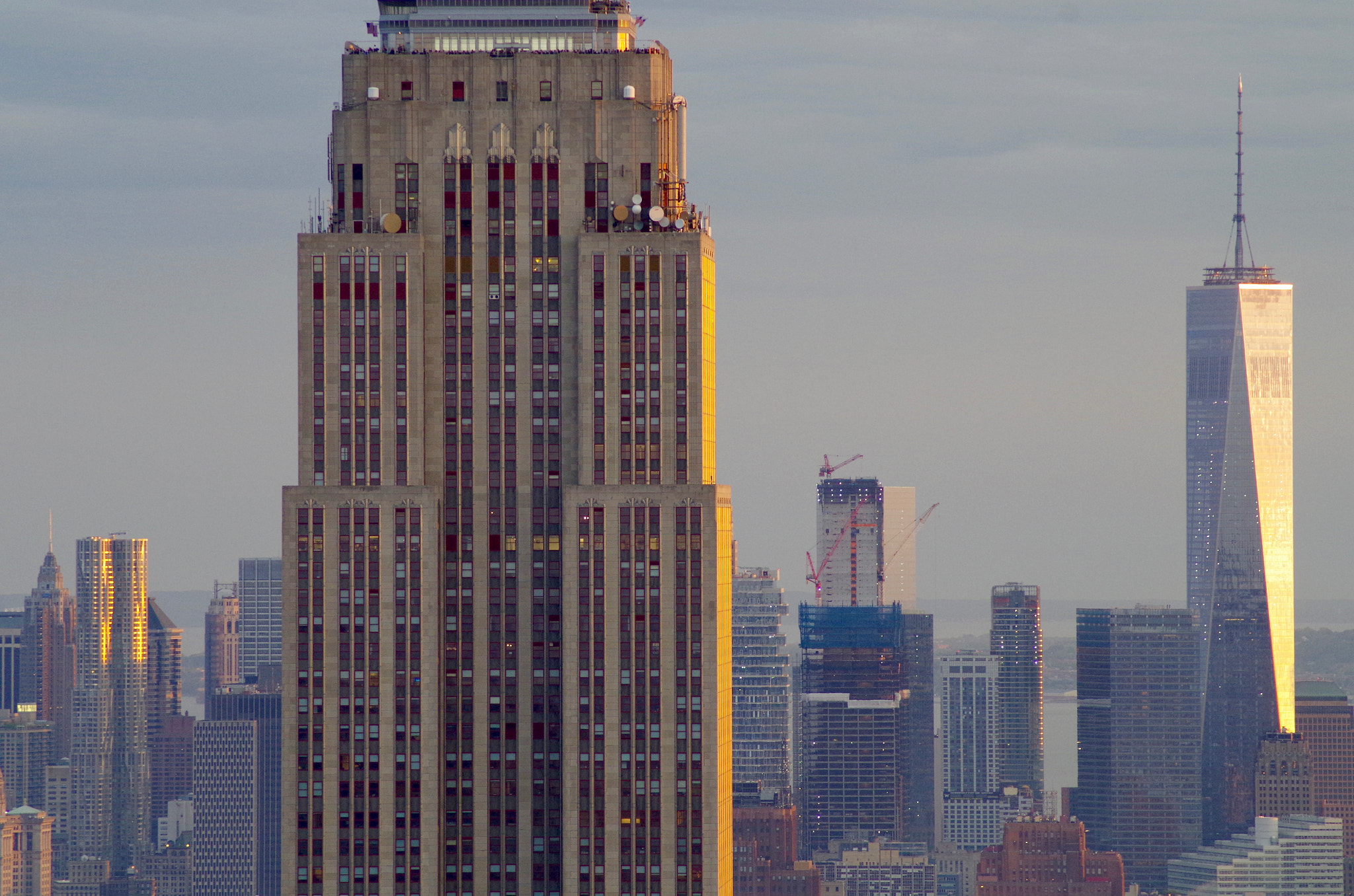 Tamron AF 70-300mm F4-5.6 Di LD Macro sample photo. Empire state building photography
