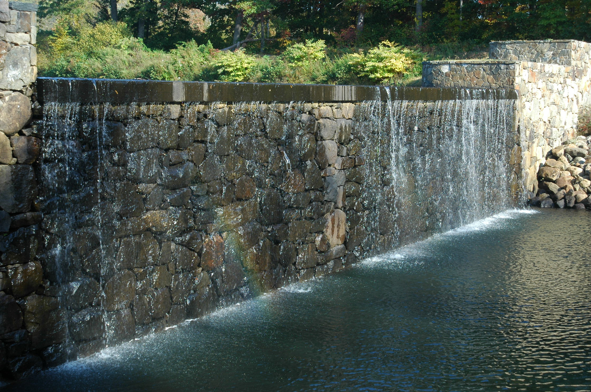 AF Zoom-Nikkor 24-120mm f/3.5-5.6D IF sample photo. Overflow photography