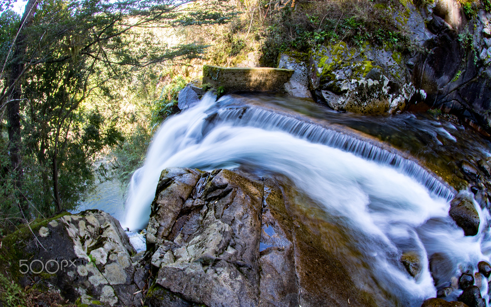 Nikon AF DX Fisheye-Nikkor 10.5mm F2.8G ED sample photo. Salto de huepil photography