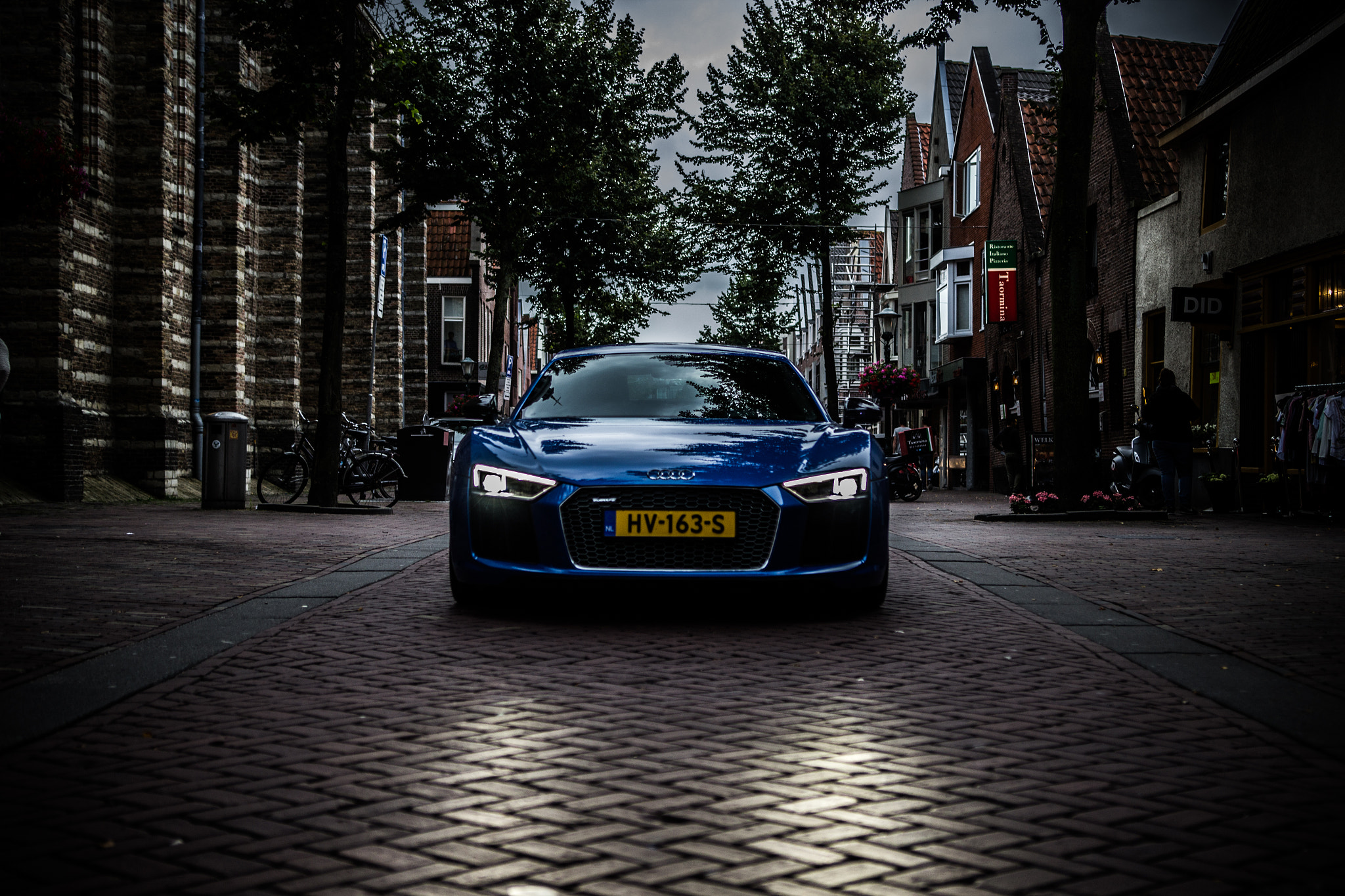Sigma 18-35mm f/1.8 DC HSM sample photo. Supercar photography