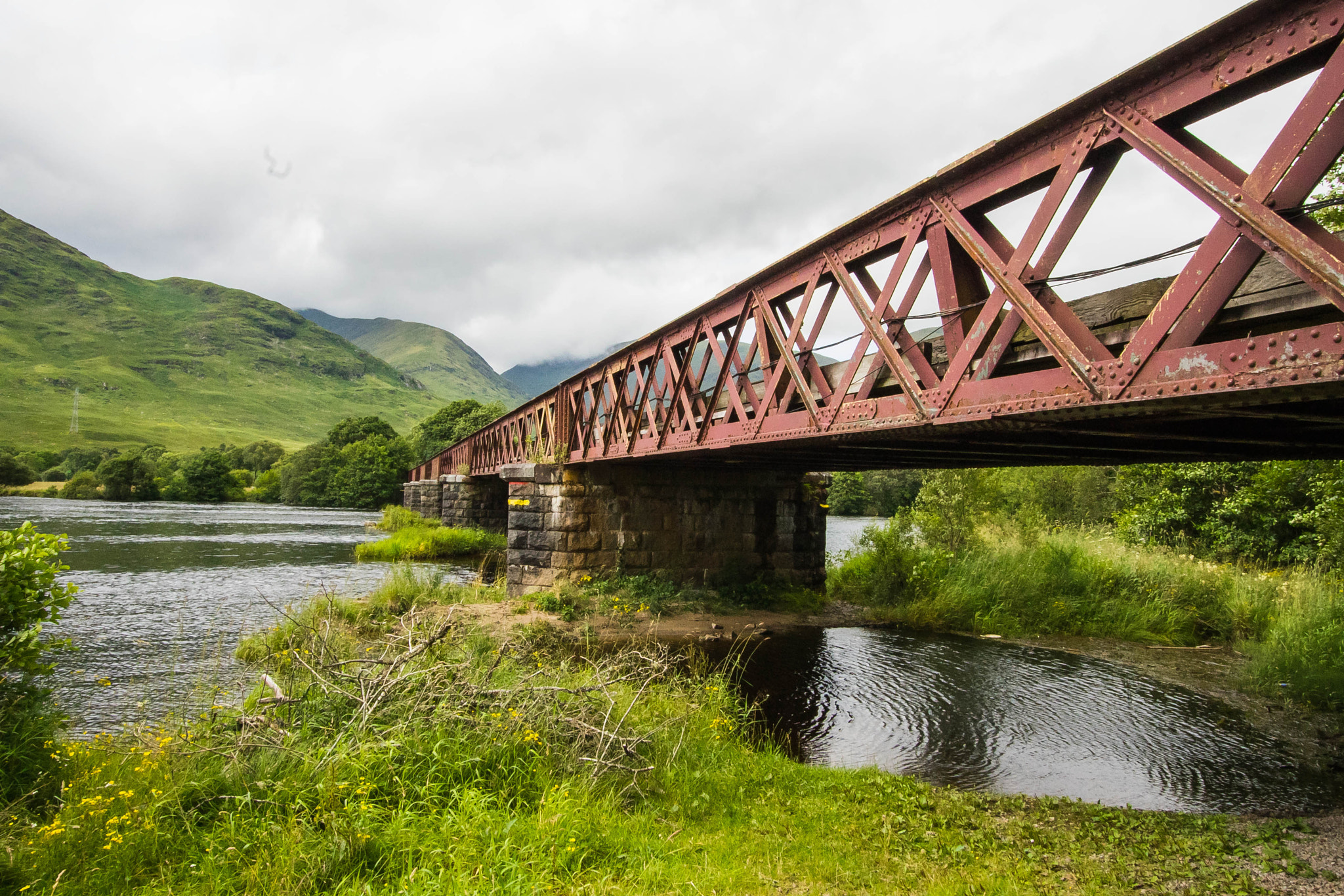 Sony a7 sample photo. Bridge to the highlands photography