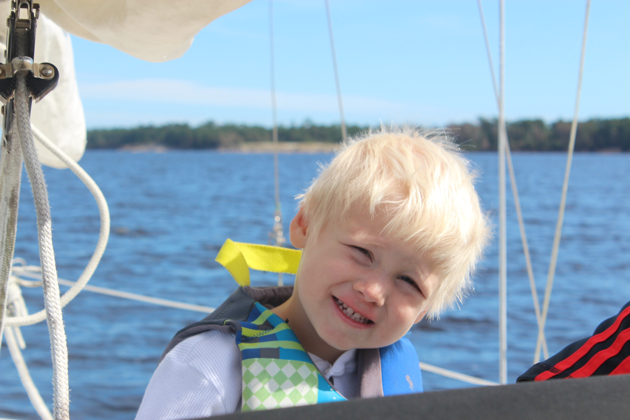 Canon EOS 650D (EOS Rebel T4i / EOS Kiss X6i) sample photo. A day on the water photography