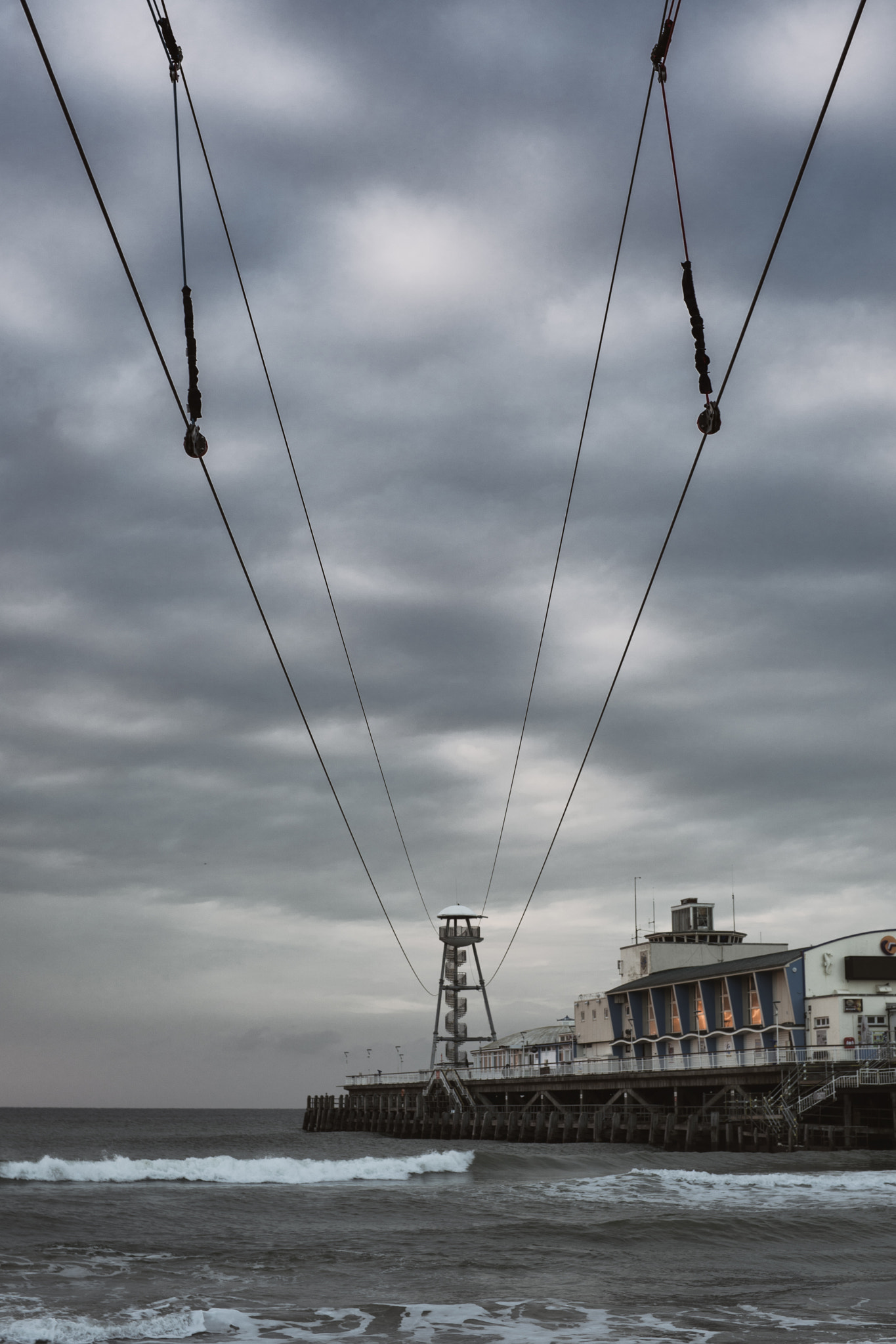 Sony a6300 + E 32mm F1.8 sample photo. Bournemouth | uk photography