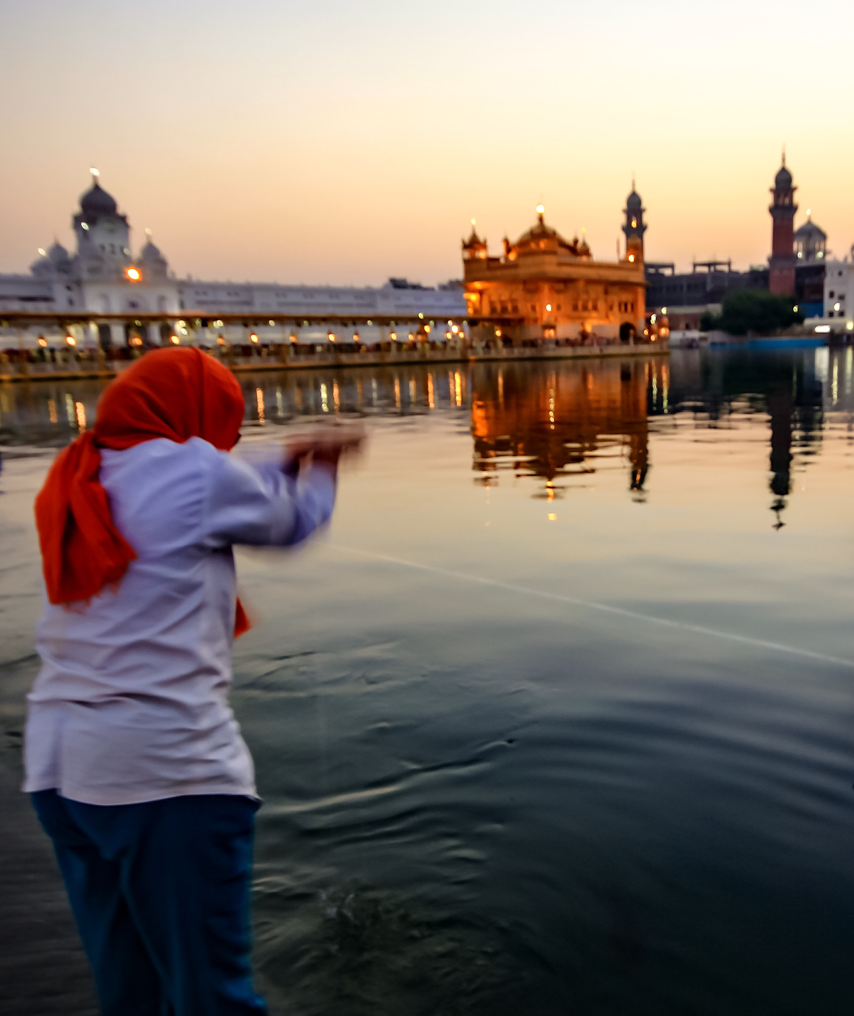 Canon 10-20mm sample photo. Prayer photography
