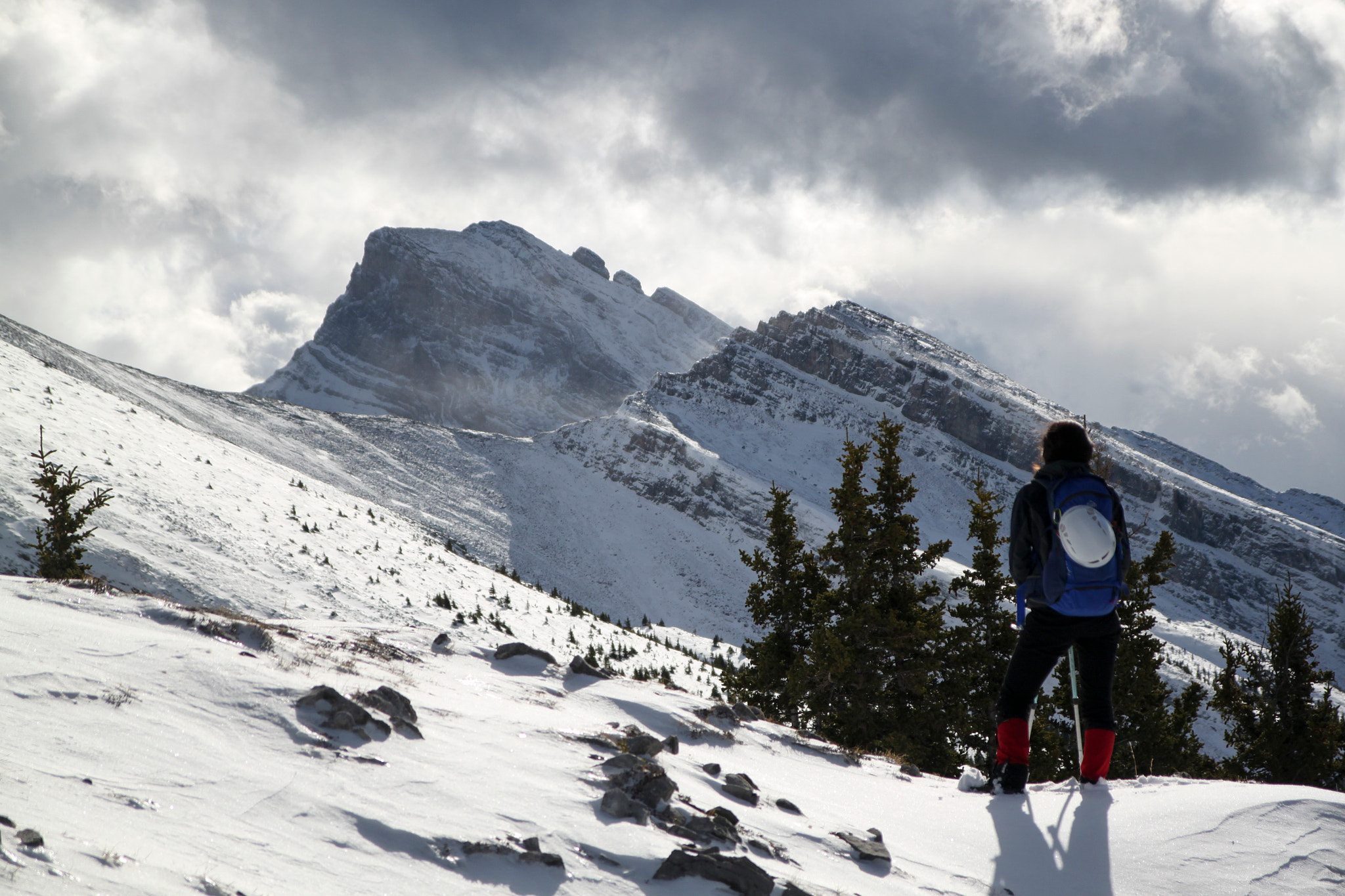 Canon EOS 500D (EOS Rebel T1i / EOS Kiss X3) sample photo. Mountain gazing photography