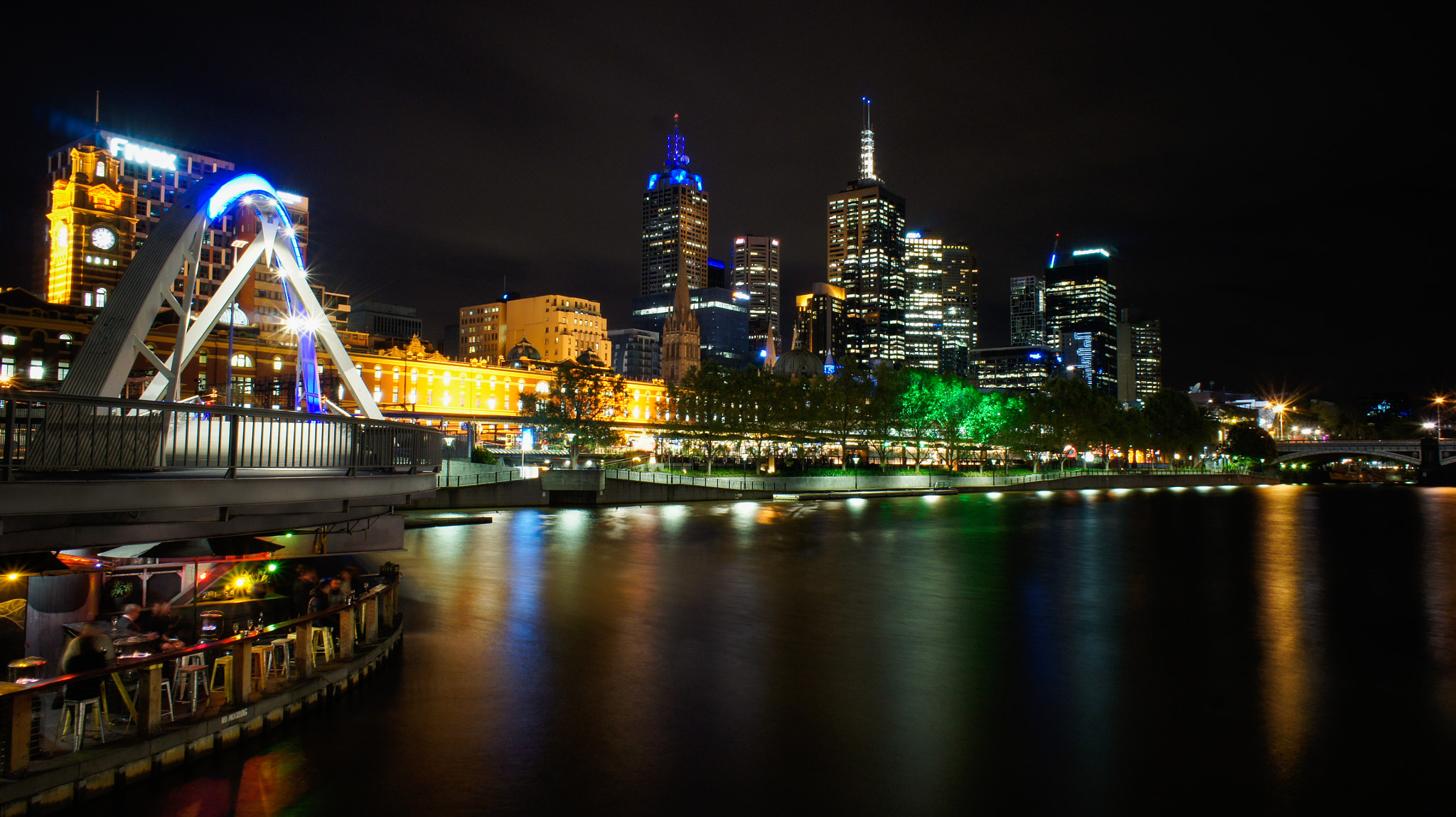 Sony E 16mm F2.8 sample photo. Melb. cbd photography