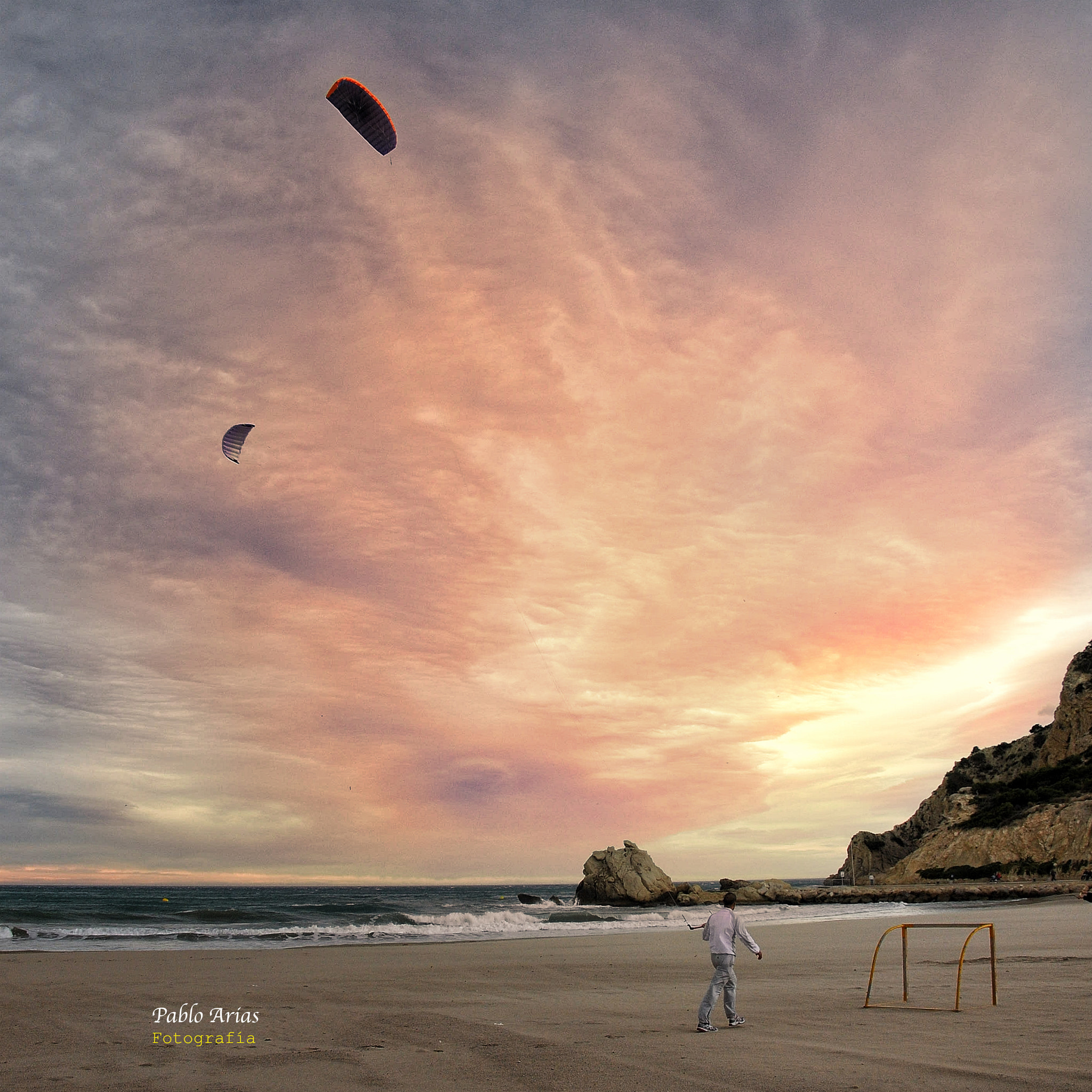 Nikon D300 sample photo. Volando cometas photography
