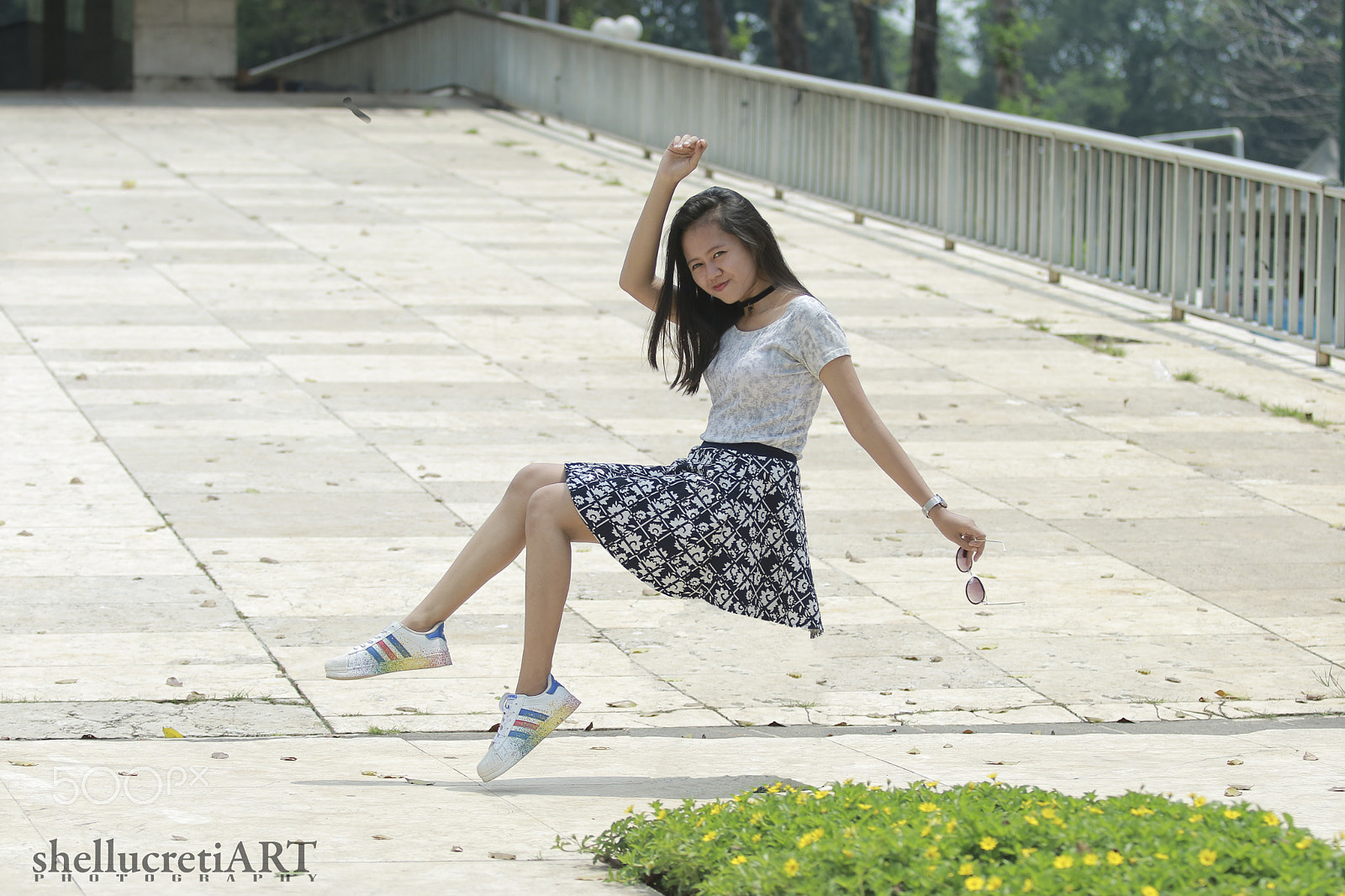 Canon EOS M3 sample photo. Levitation photography