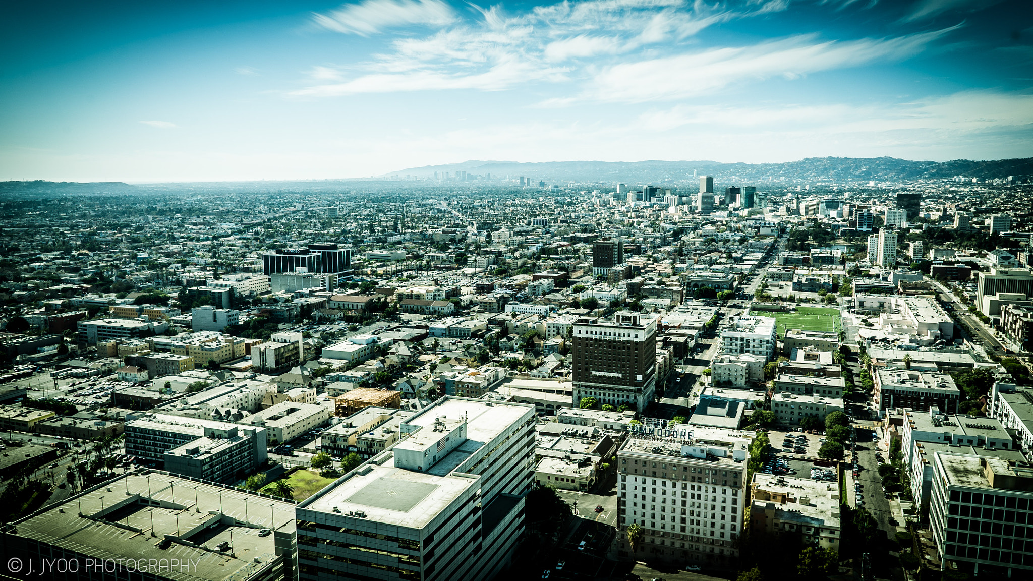 Sony FE 28mm F2 sample photo. West of the city of angels photography