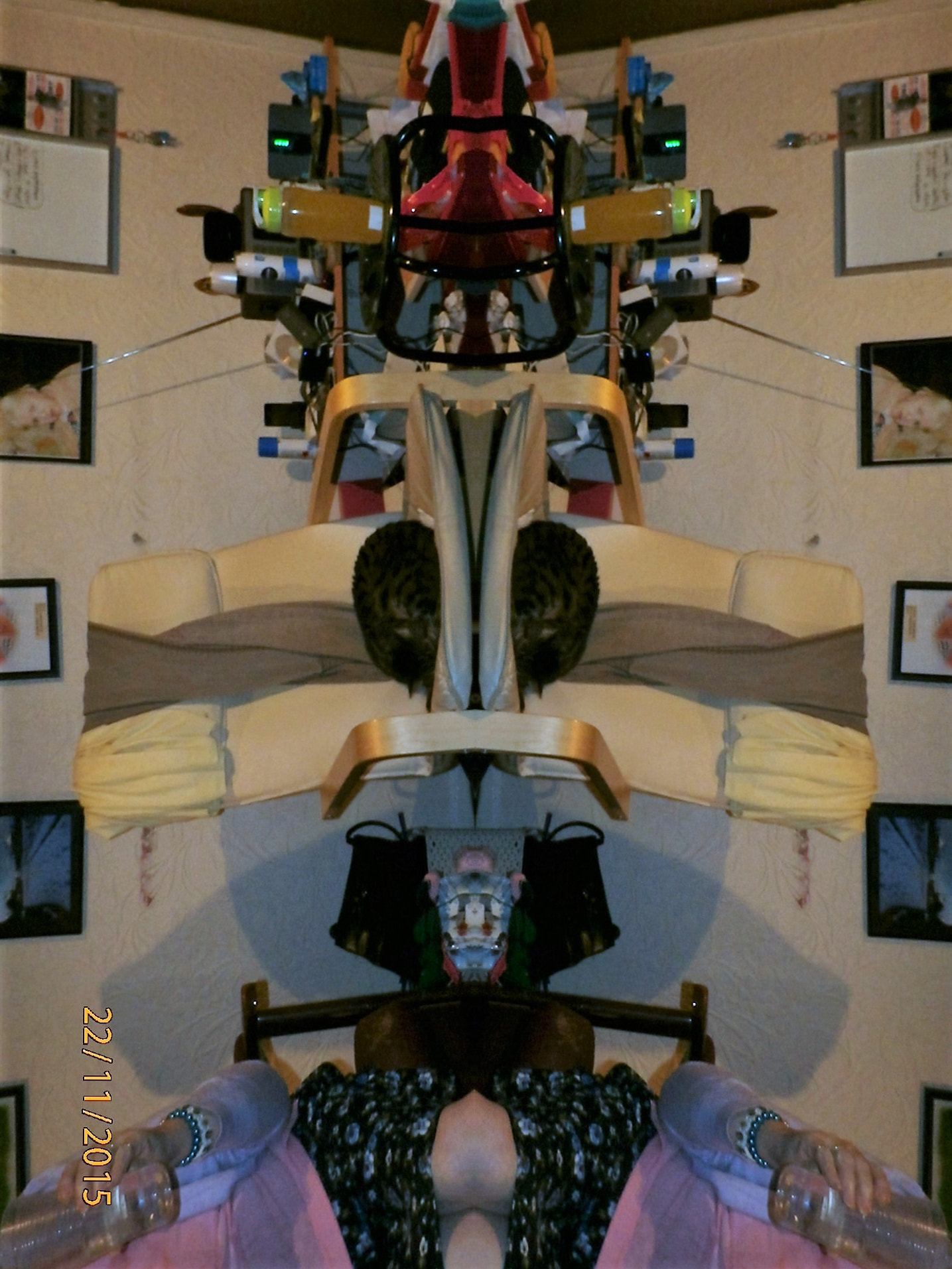 Olympus SZ-15,DZ-100 sample photo. The klydiscope effect photography