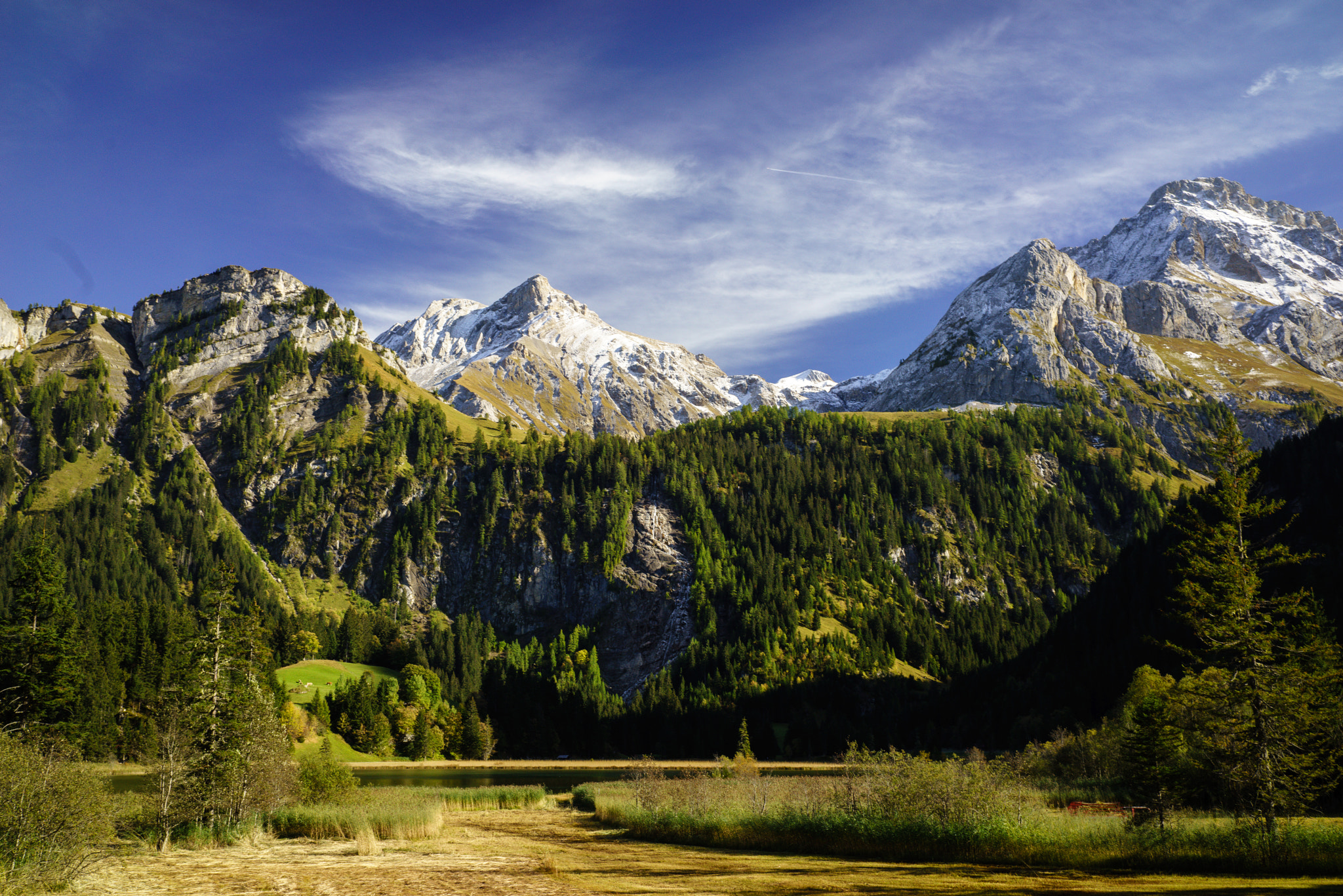 E 35mm F2 sample photo. Lauenensee photography