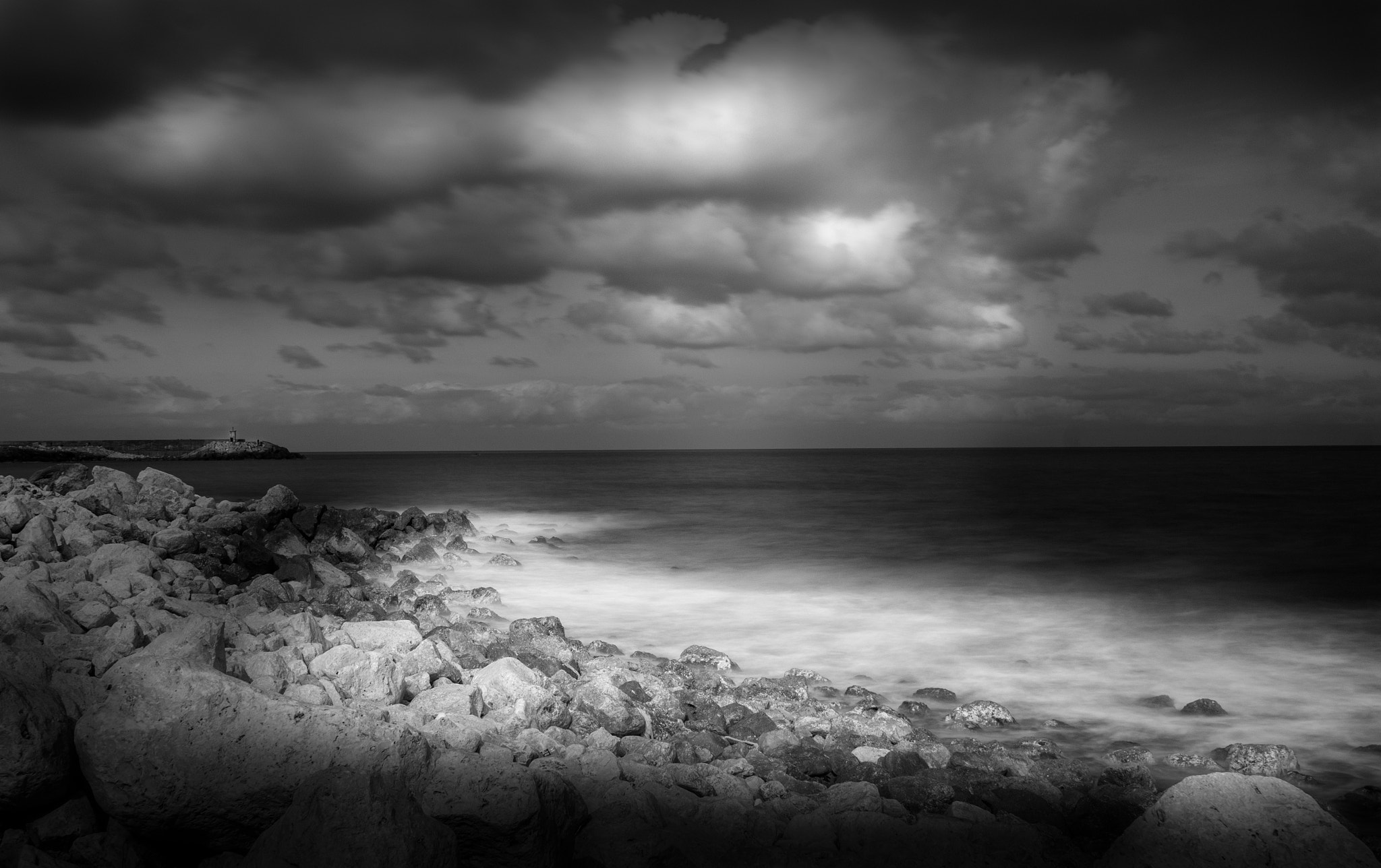 Sony Alpha DSLR-A450 + Minolta AF 24mm F2.8 sample photo. Karaburun photography