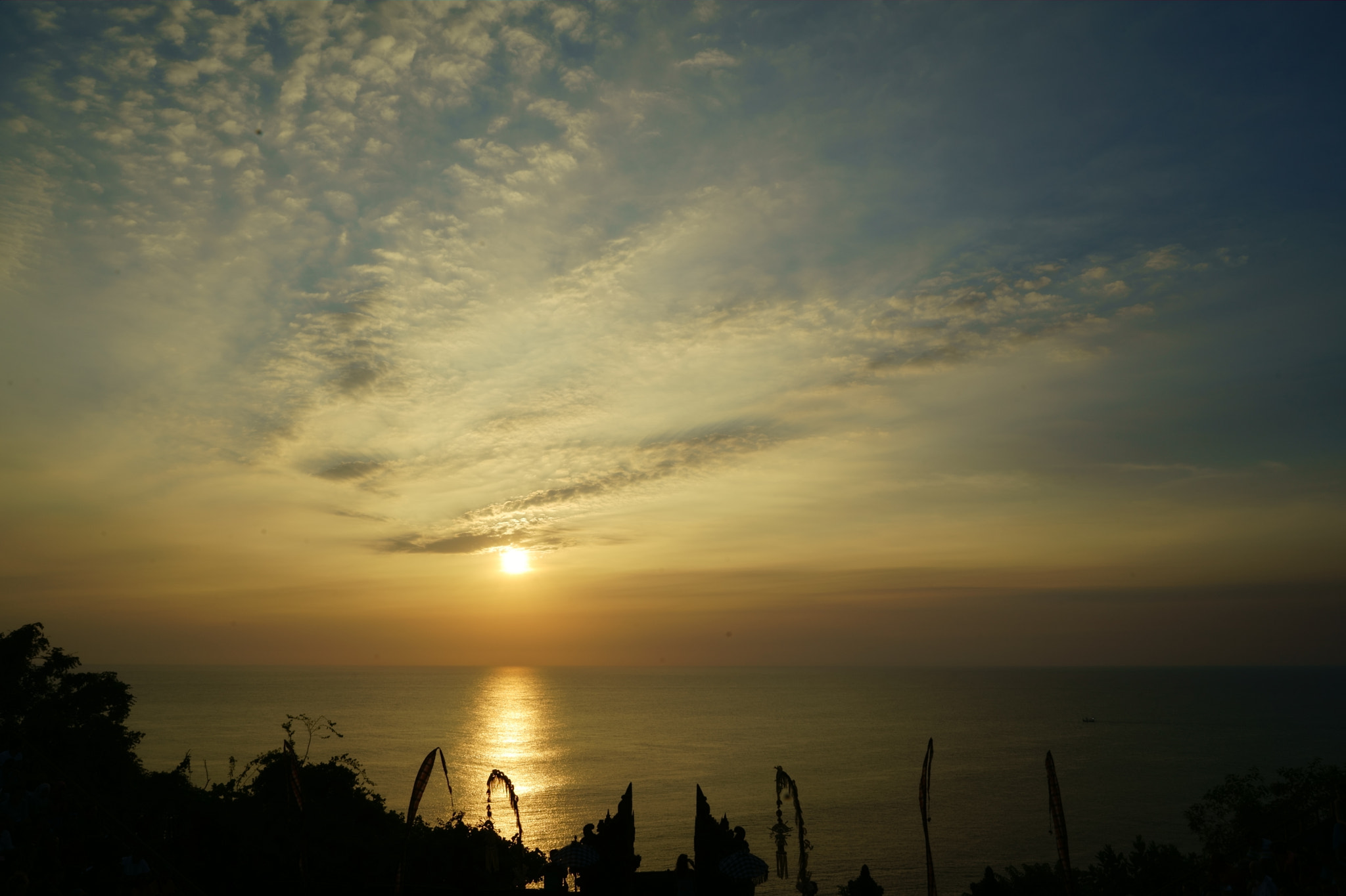 Sony a7 II + Sony FE 28mm F2 sample photo. Postcard from heaven photography